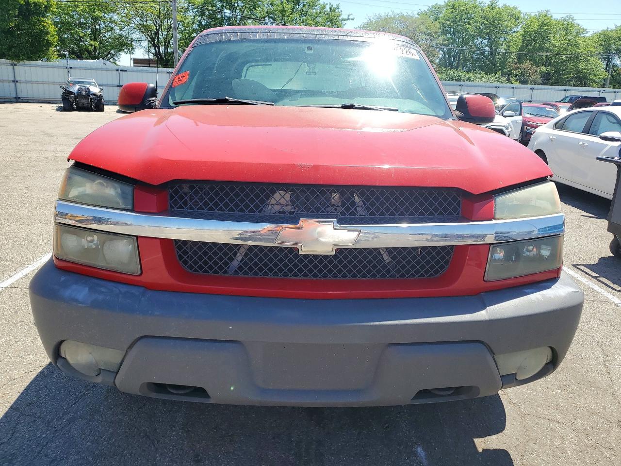 2002 Chevrolet Avalanche C1500 Red vin: 3GNEC13T32G335672