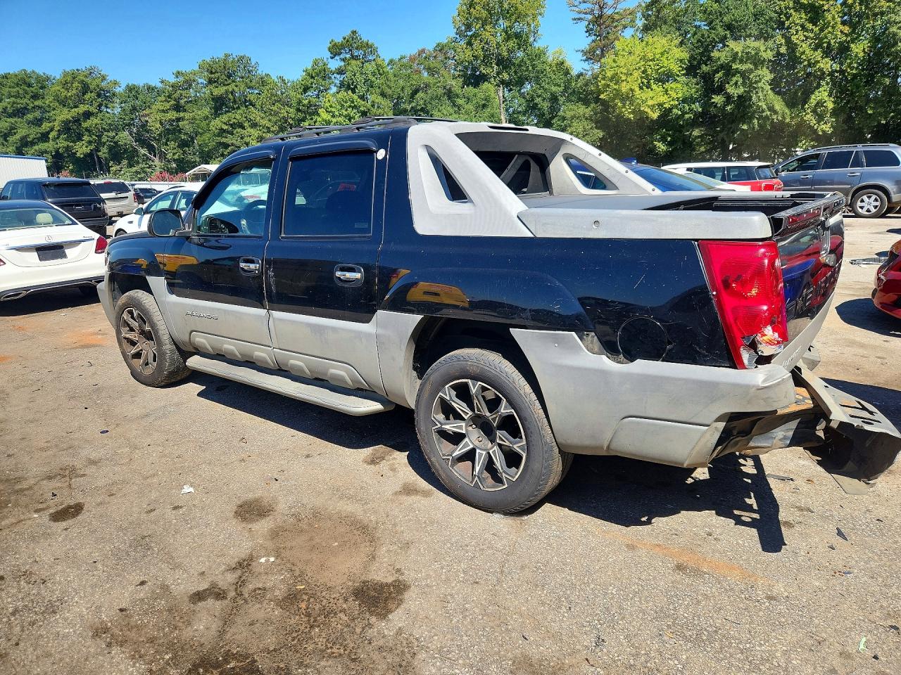 2002 Chevrolet Avalanche C1500 Black vin: 3GNEC13T42G167976