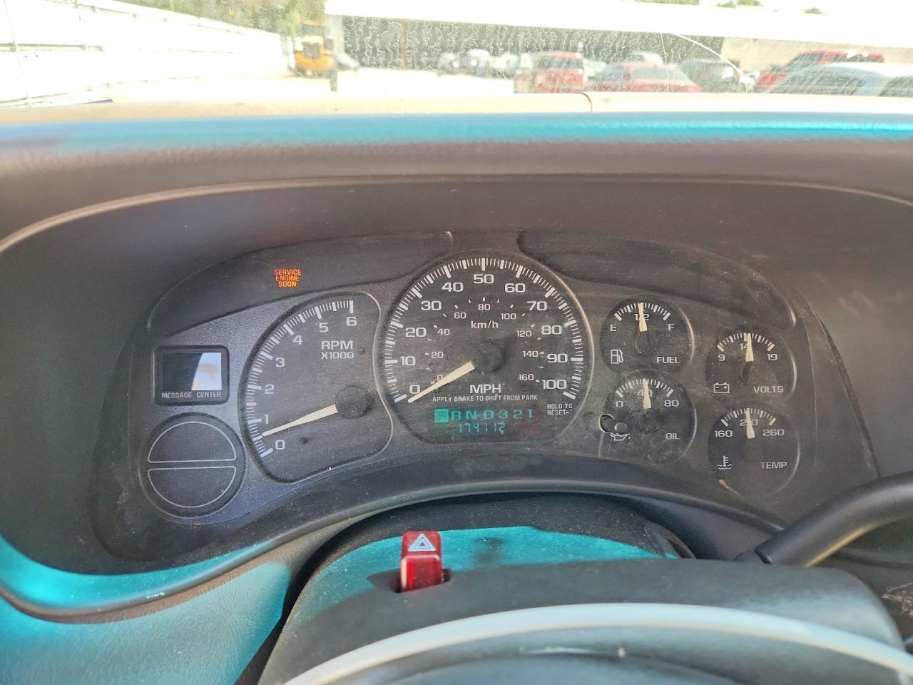 2002 Chevrolet Avalanche C1500 White vin: 3GNEC13T42G289527