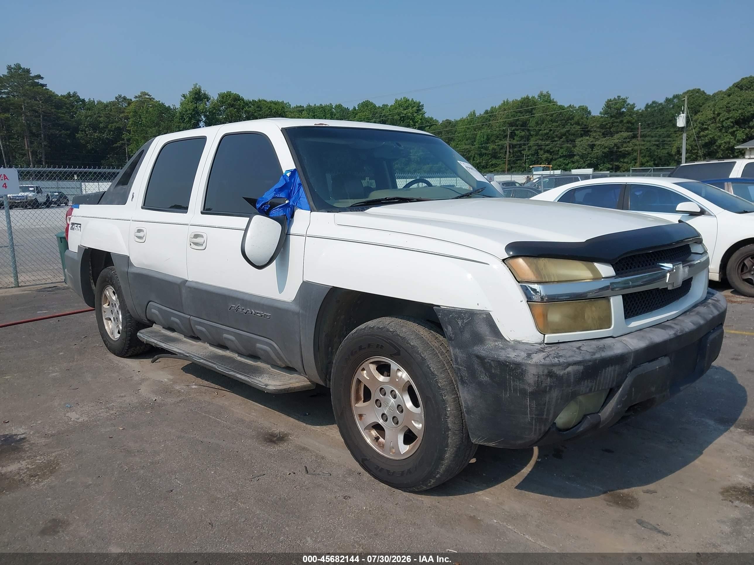 2003 Chevrolet Avalanche 1500   Белый vin: 3GNEC13T43G136812