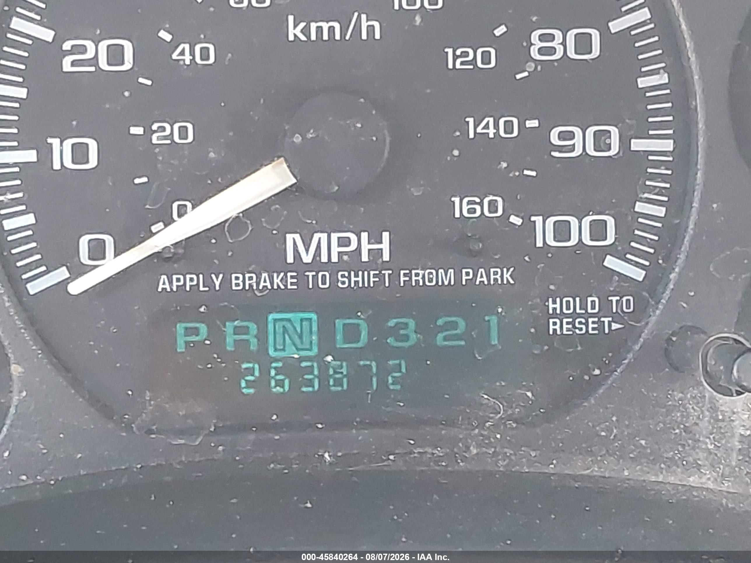 2002 Chevrolet Avalanche 1500   Champagne vin: 3GNEC13T52G127521