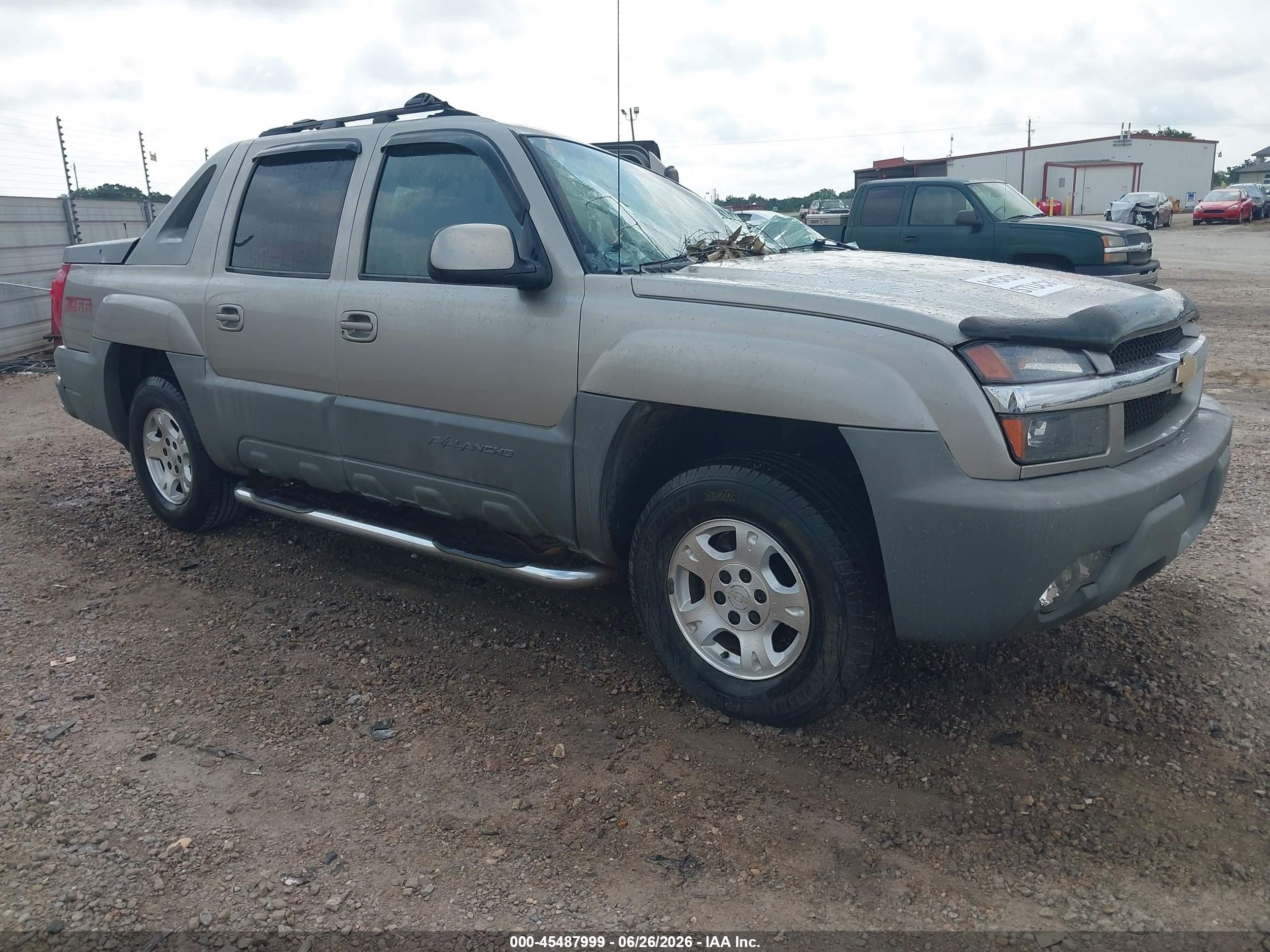 2002 Chevrolet Avalanche 1500   Tan vin: 3GNEC13T62G113806