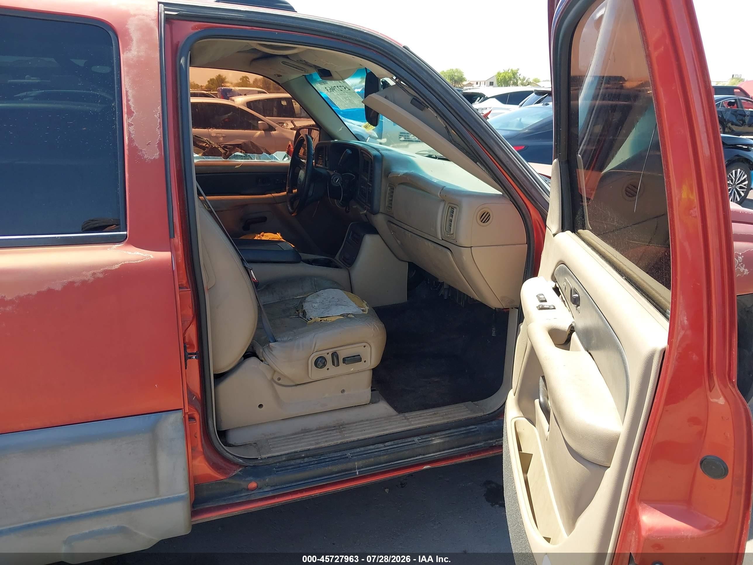 2002 Chevrolet Avalanche 1500   Orange vin: 3GNEC13T62G221777