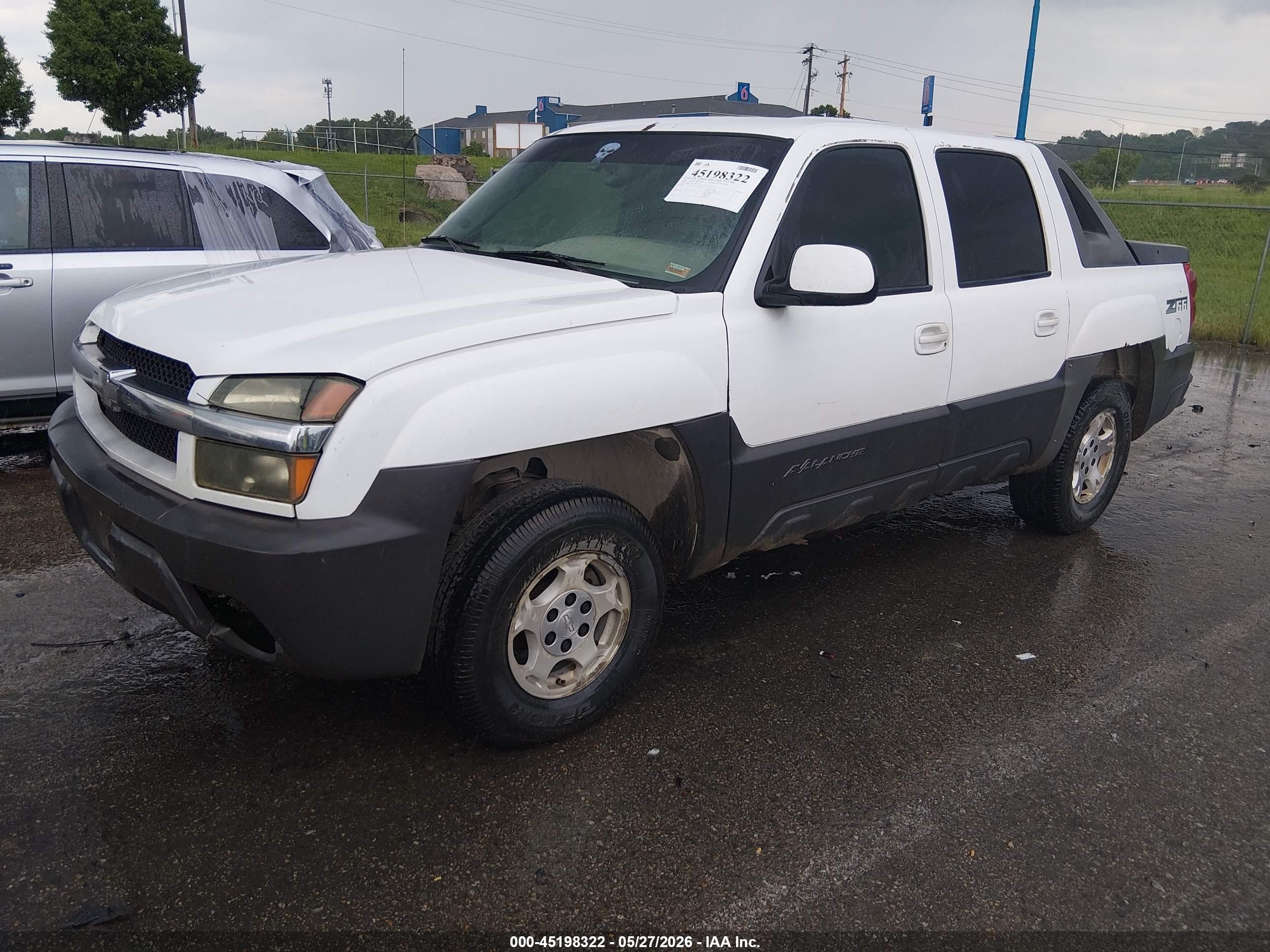 2003 Chevrolet Avalanche 1500   Белый vin: 3GNEC13T63G202471