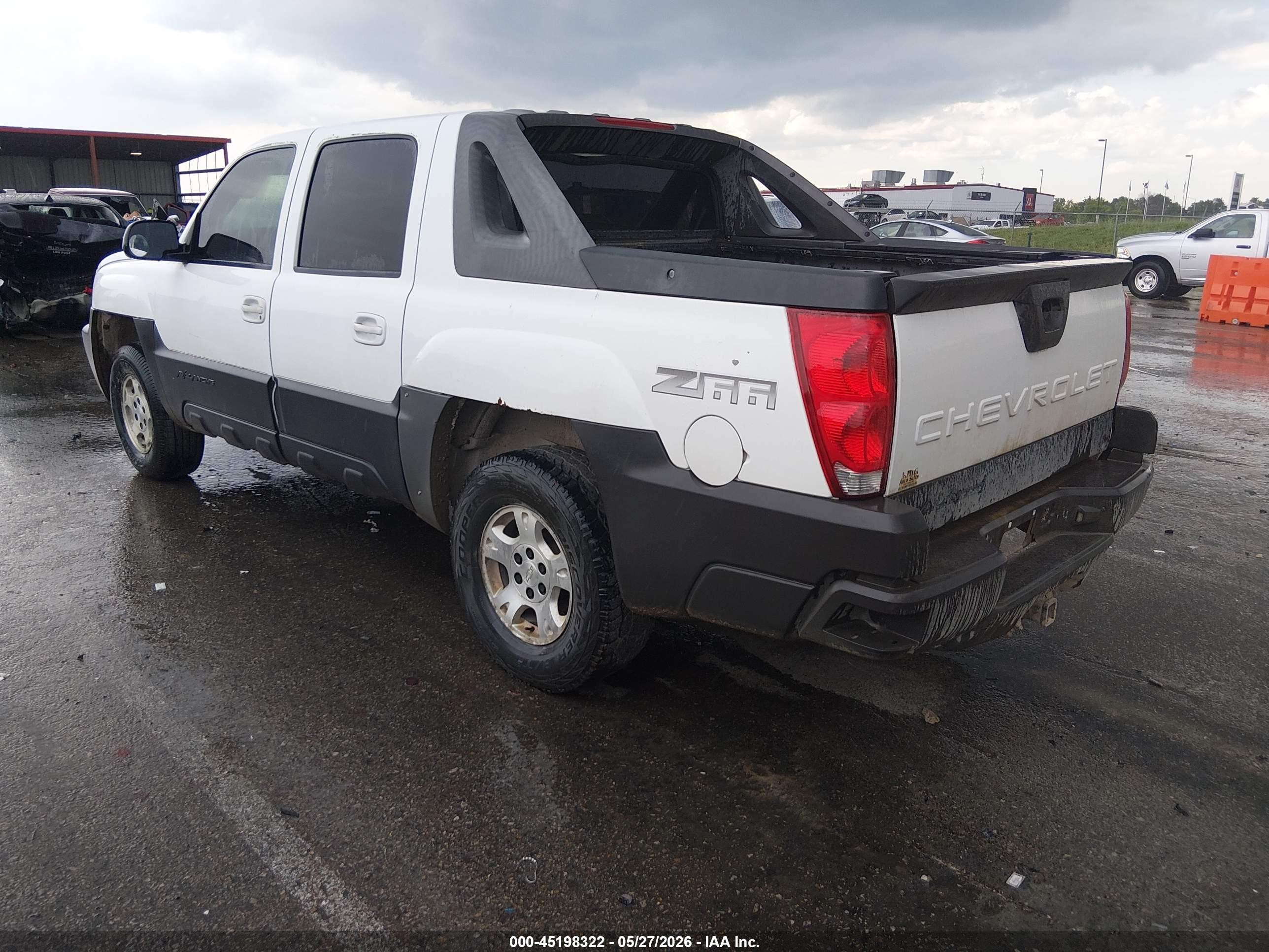 2003 Chevrolet Avalanche 1500   Белый vin: 3GNEC13T63G202471