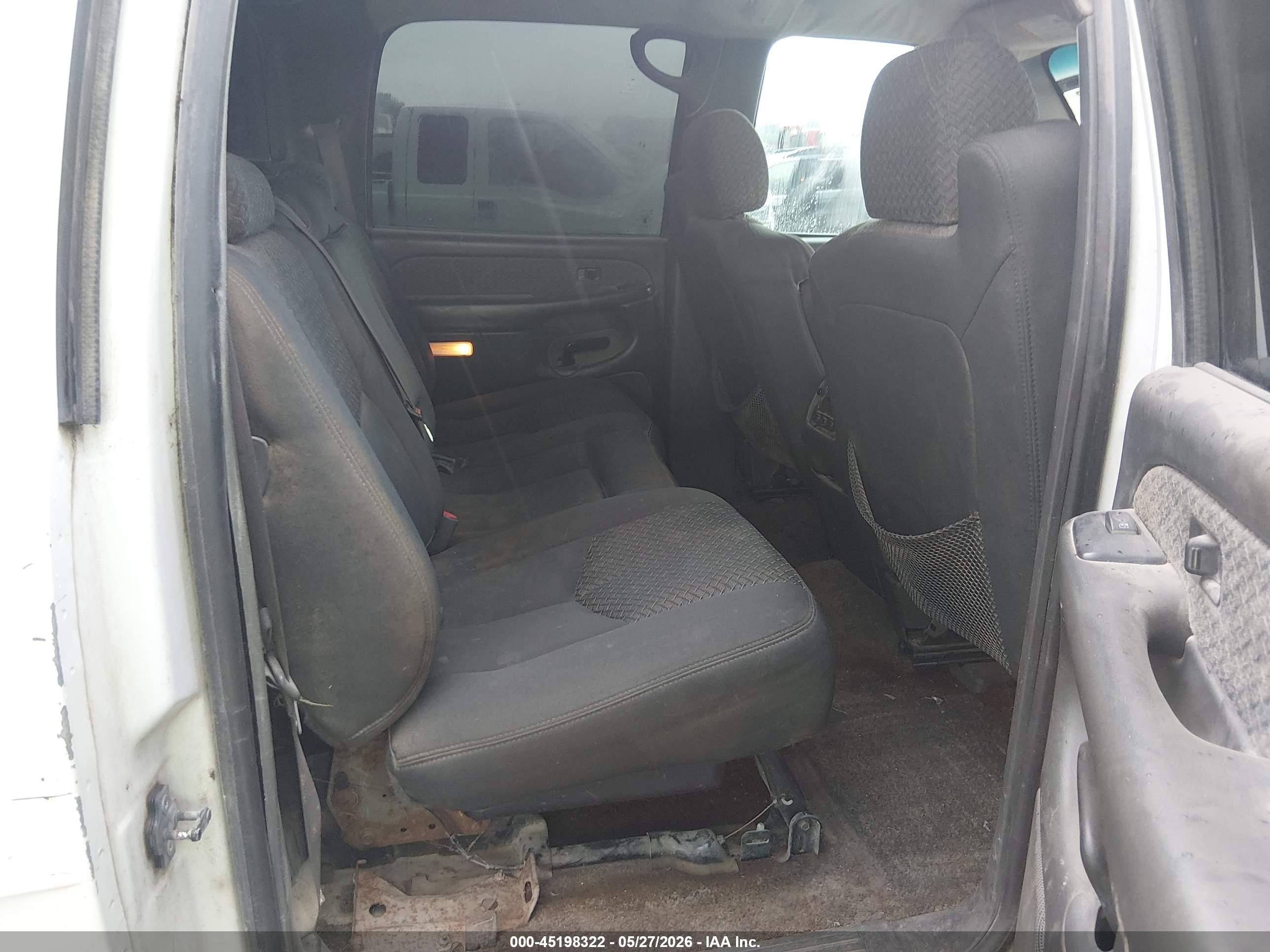 2003 Chevrolet Avalanche 1500   Белый vin: 3GNEC13T63G202471