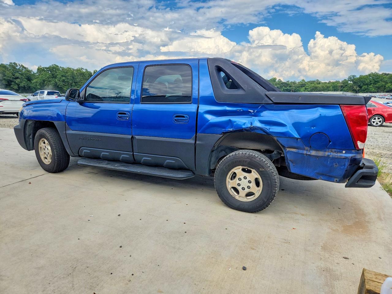 2003 Chevrolet Avalanche C1500 Blue vin: 3GNEC13T73G120880