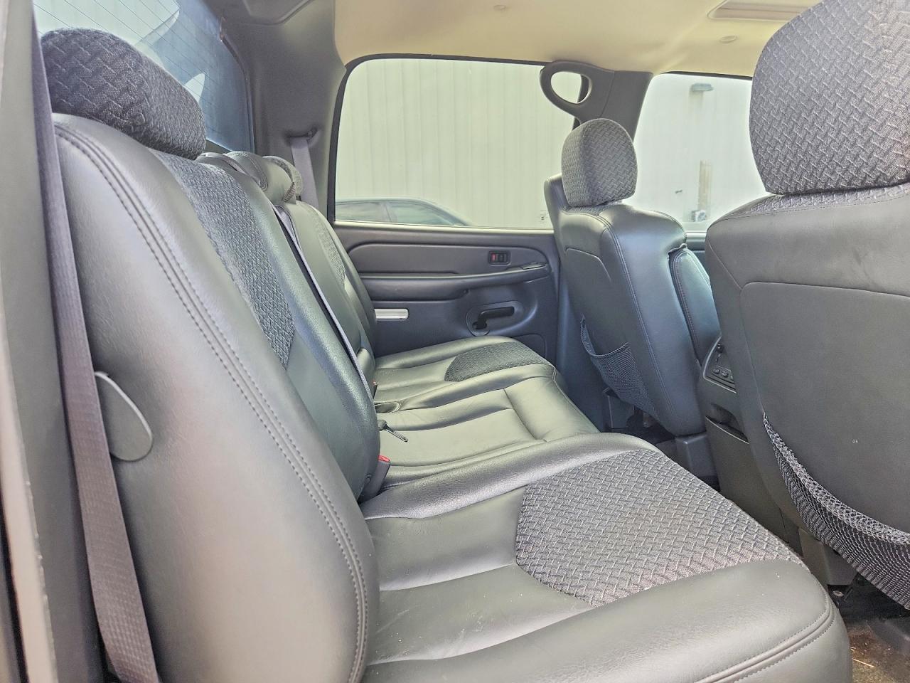 2003 Chevrolet Avalanche C1500 Blue vin: 3GNEC13T73G120880