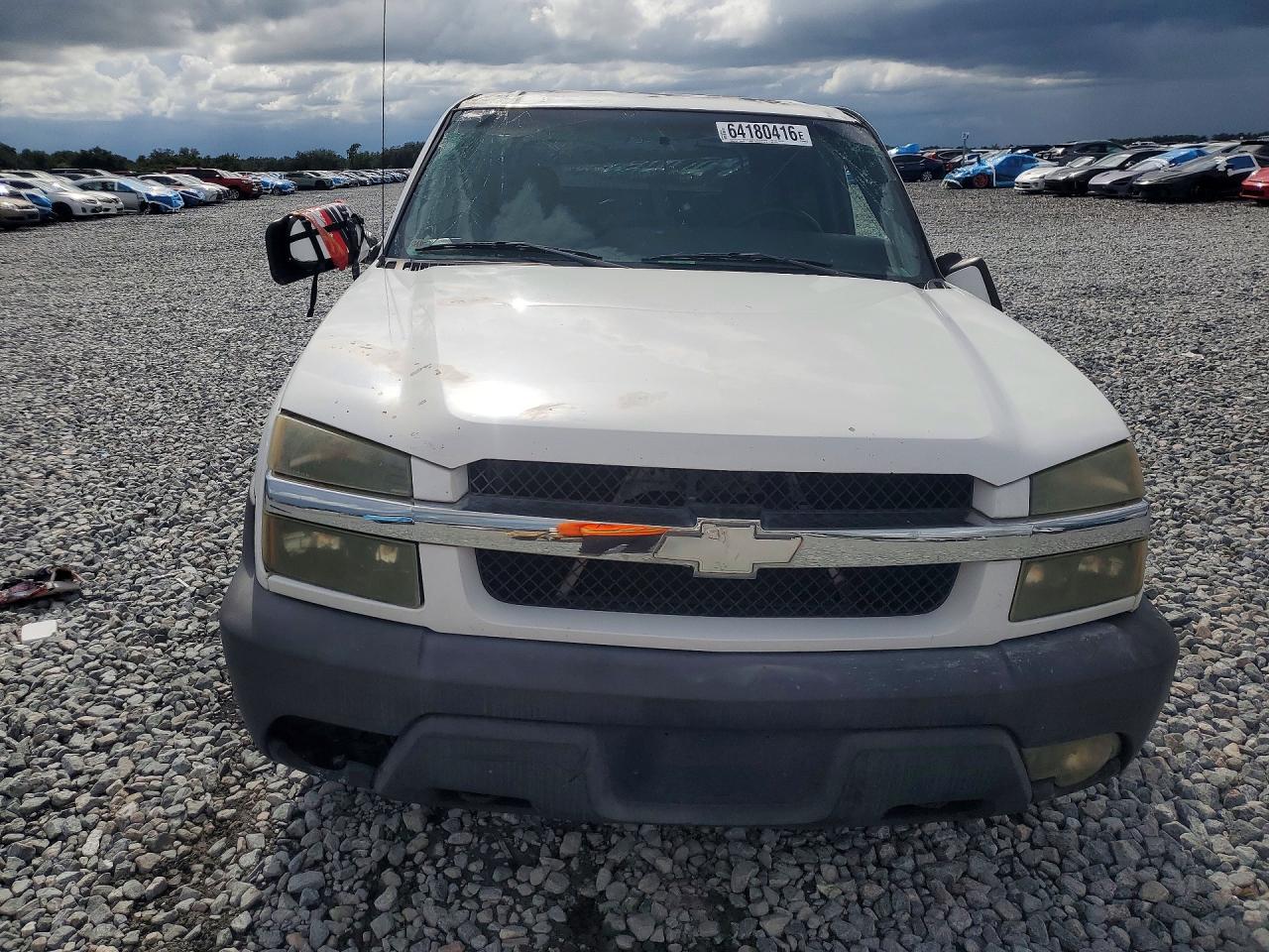 2003 Chevrolet Avalanche C1500 White vin: 3GNEC13T73G144192