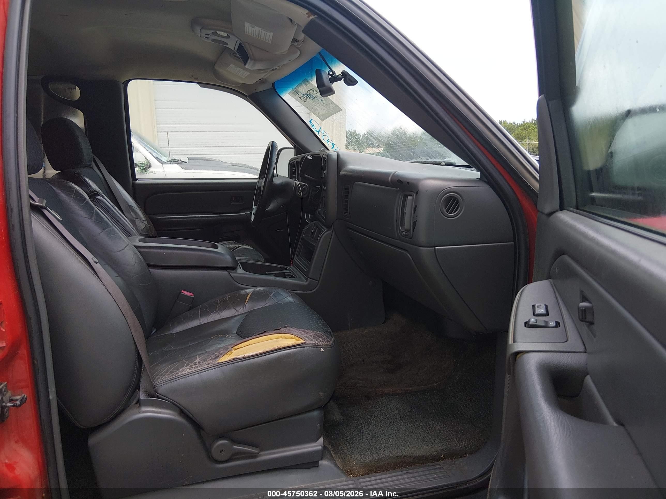 2003 Chevrolet Avalanche 1500   Red vin: 3GNEC13T73G314017