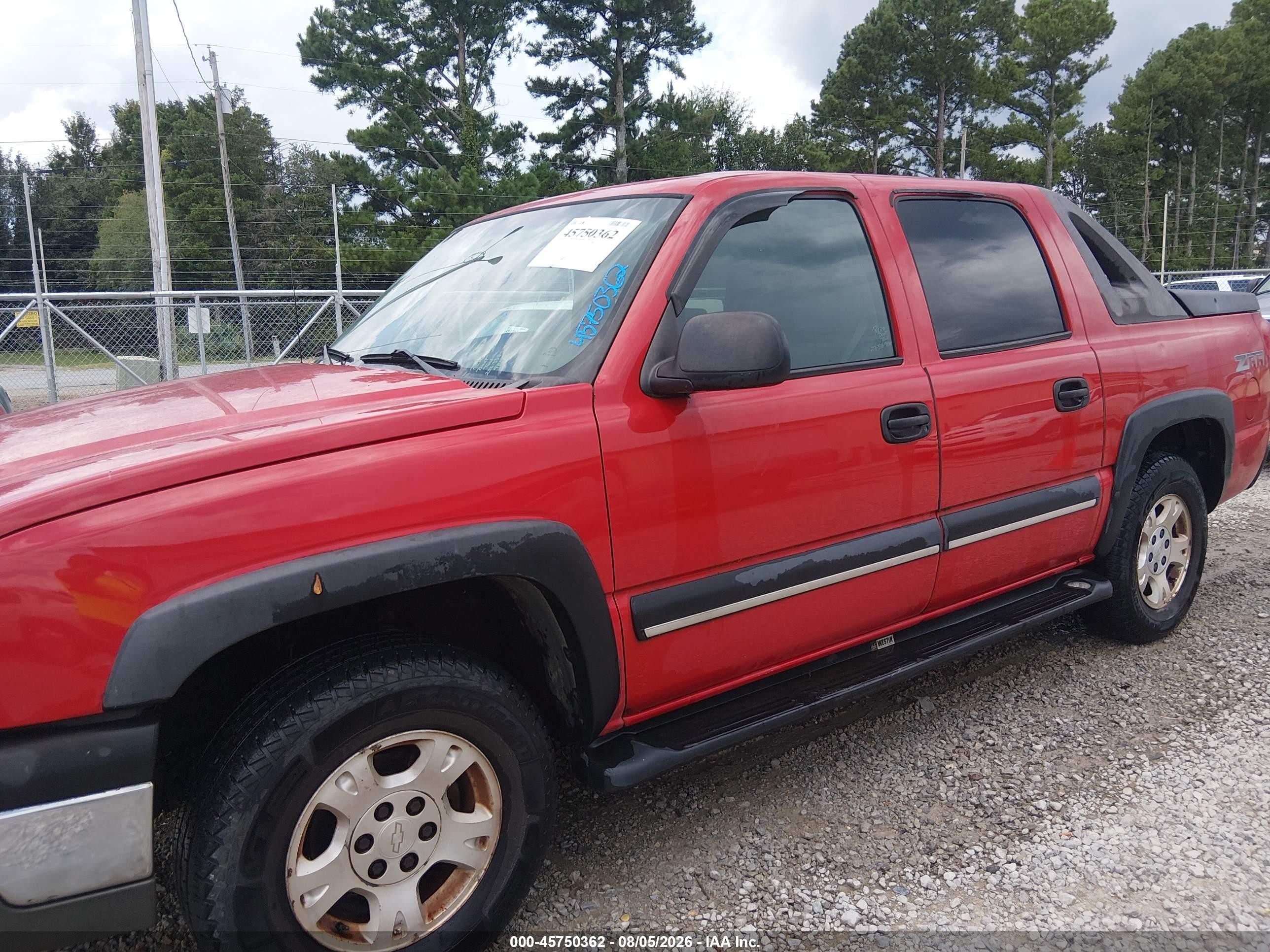 2003 Chevrolet Avalanche 1500   Red vin: 3GNEC13T73G314017