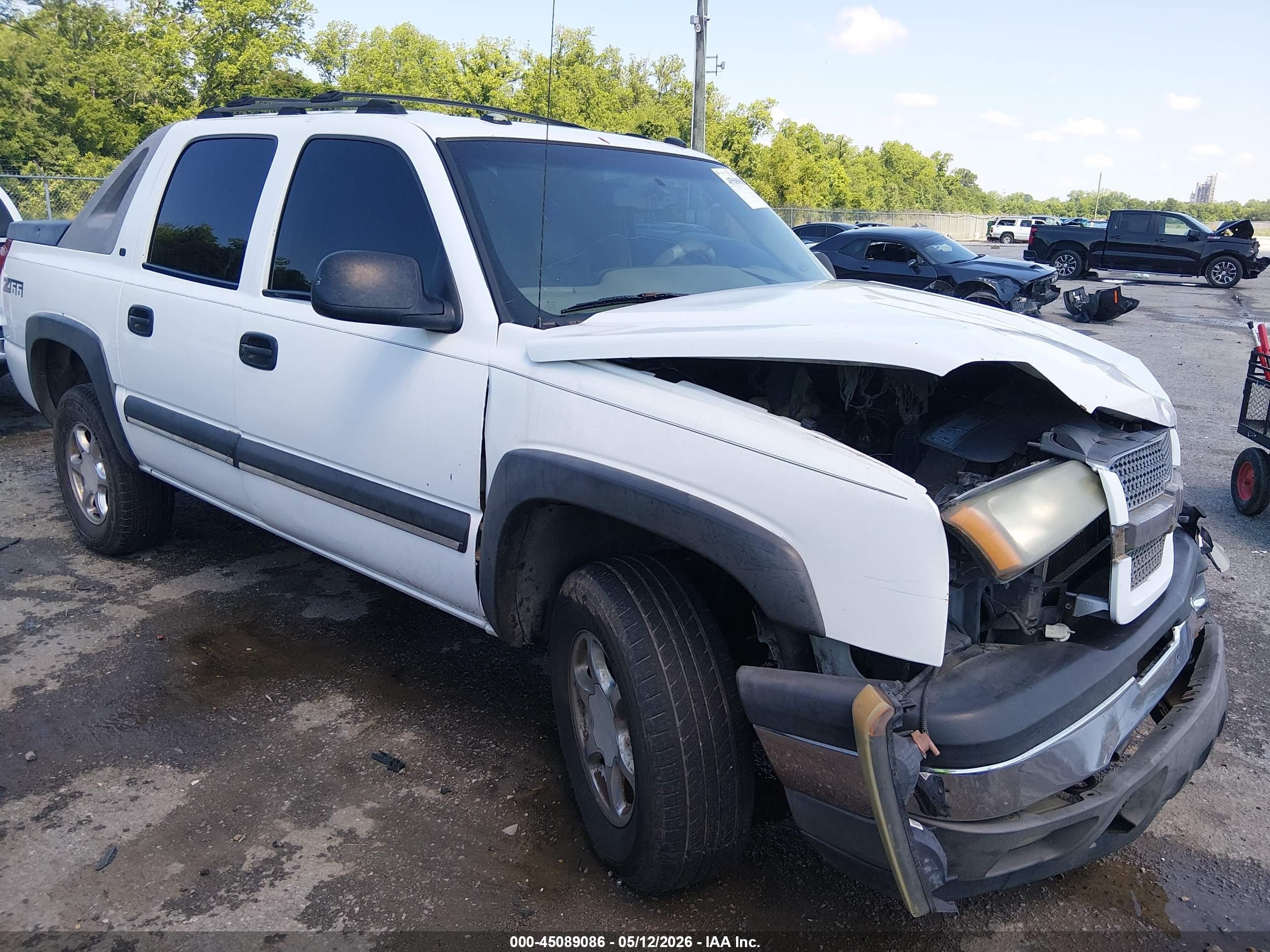 2003 Chevrolet Avalanche 1500   White vin: 3GNEC13T83G251400
