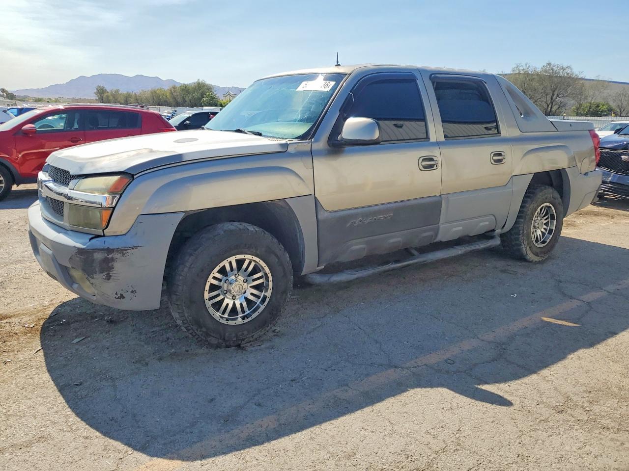 2002 Chevrolet Avalanche C1500 Tan vin: 3GNEC13T92G105862