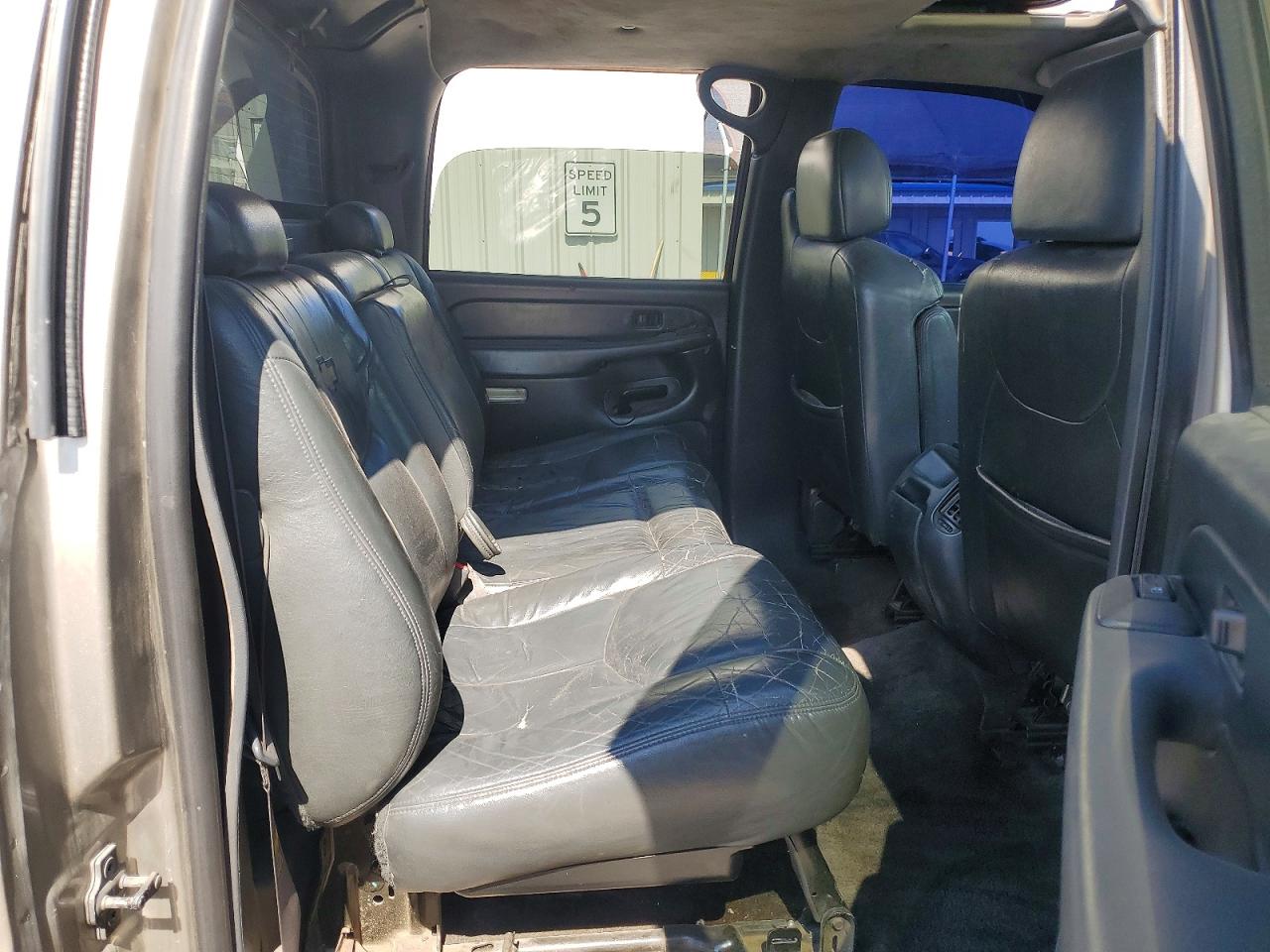 2002 Chevrolet Avalanche C1500 Желто-коричневый vin: 3GNEC13T92G105862