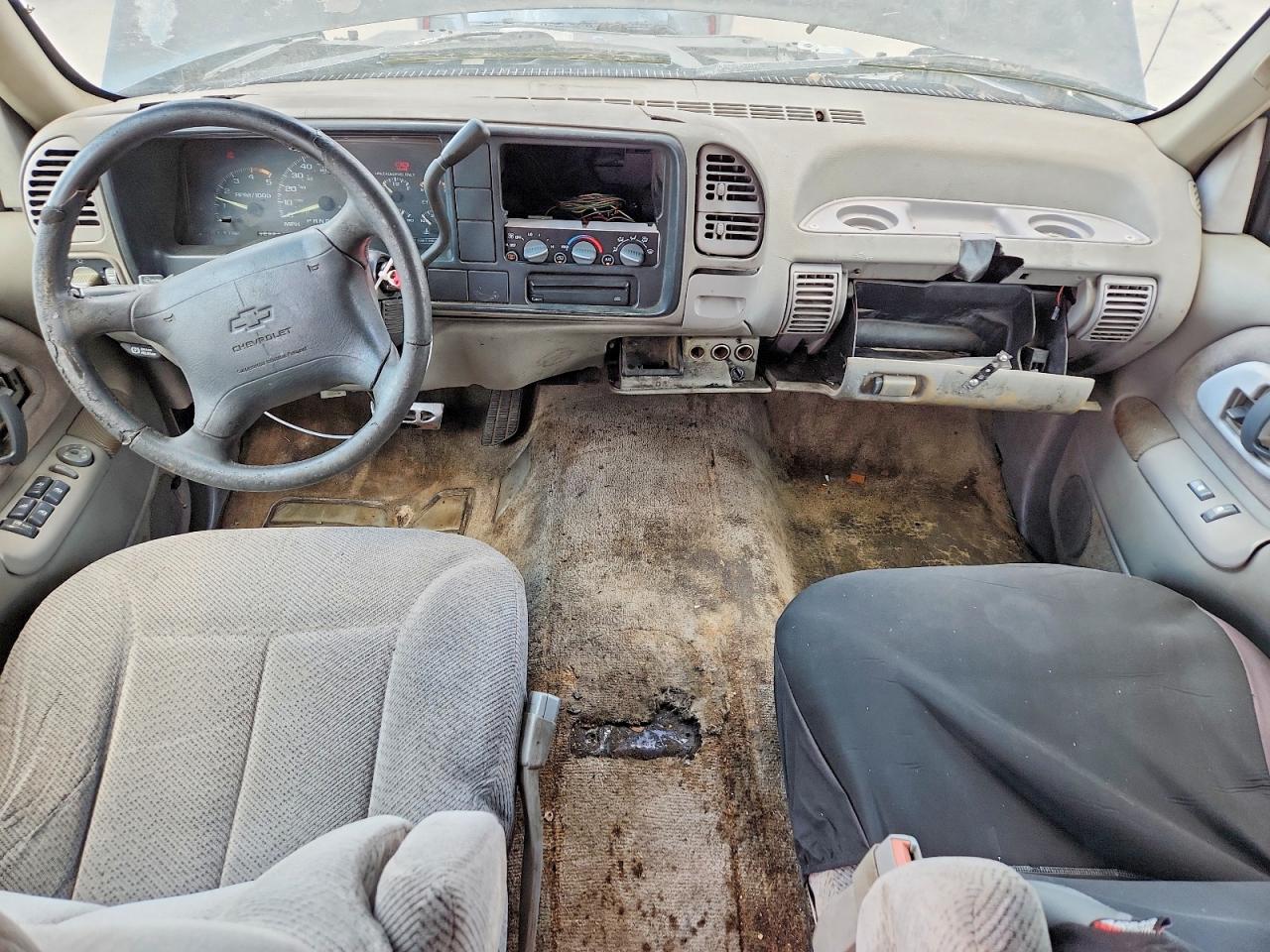 1995 Chevrolet Suburban C1500 Blue vin: 3GNEC16K5SG112908