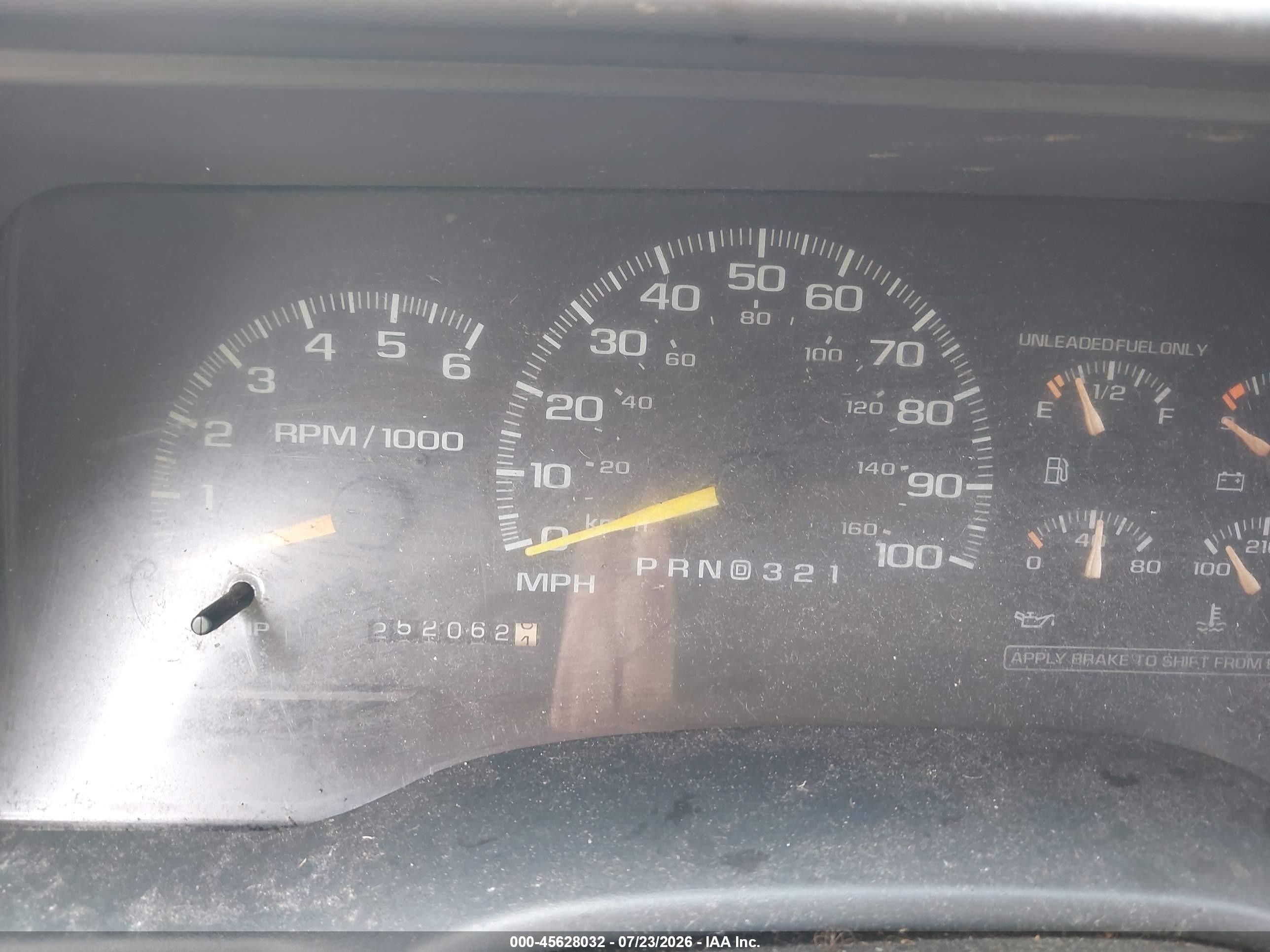 1999 Chevrolet Suburban Lt White vin: 3GNEC16R0XG216825