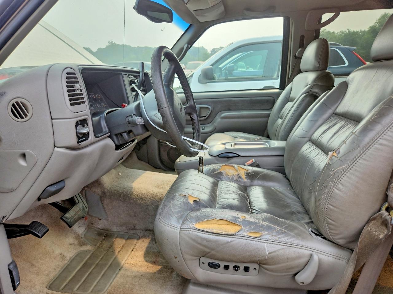1999 Chevrolet Suburban C1500 Tan vin: 3GNEC16R3XG143255