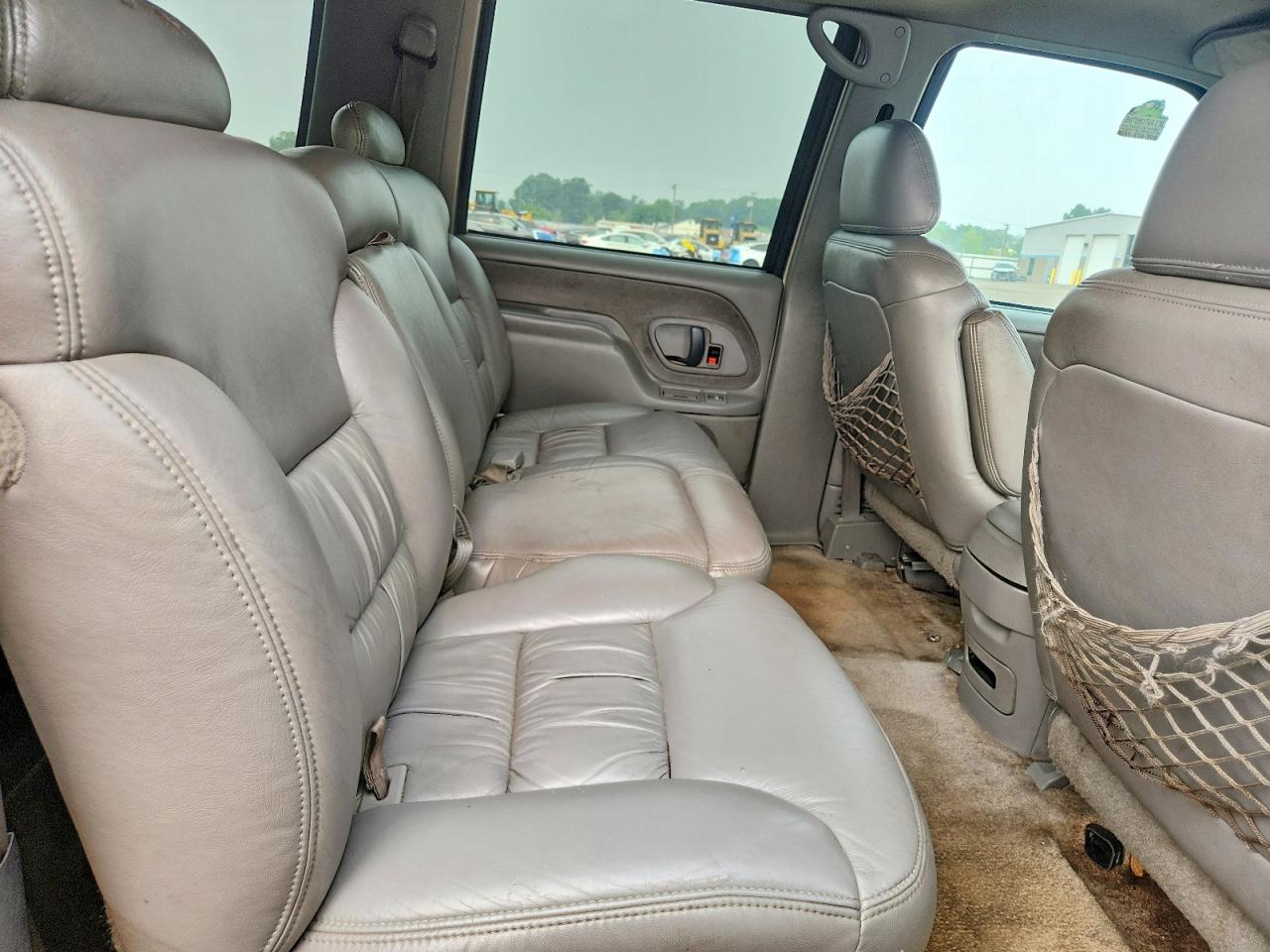 1999 Chevrolet Suburban C1500 Tan vin: 3GNEC16R3XG143255