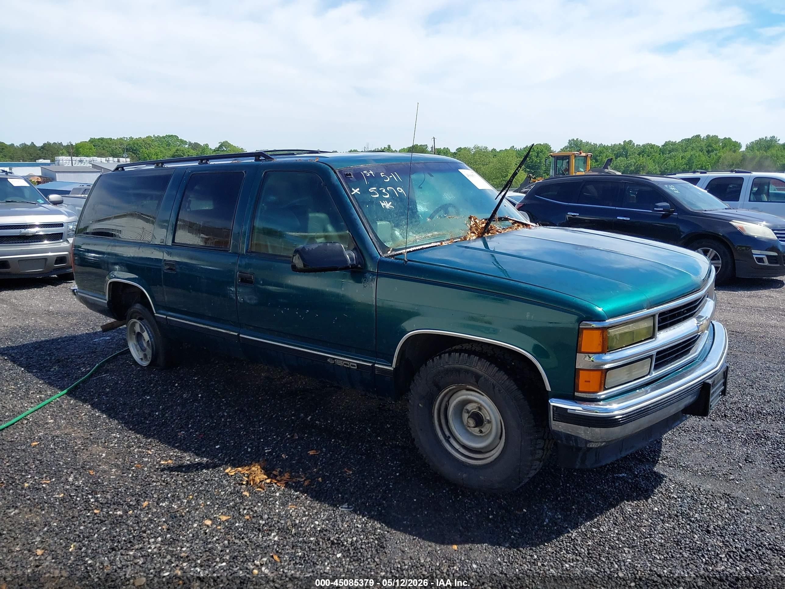 1996 Chevrolet Suburban C1500 Green vin: 3GNEC16R4TG109660