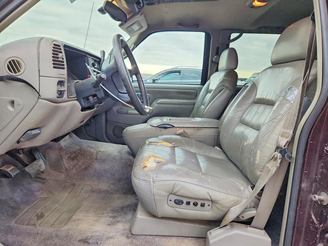 1997 Chevrolet Suburban C1500 Maroon vin: 3GNEC16R4VG125795
