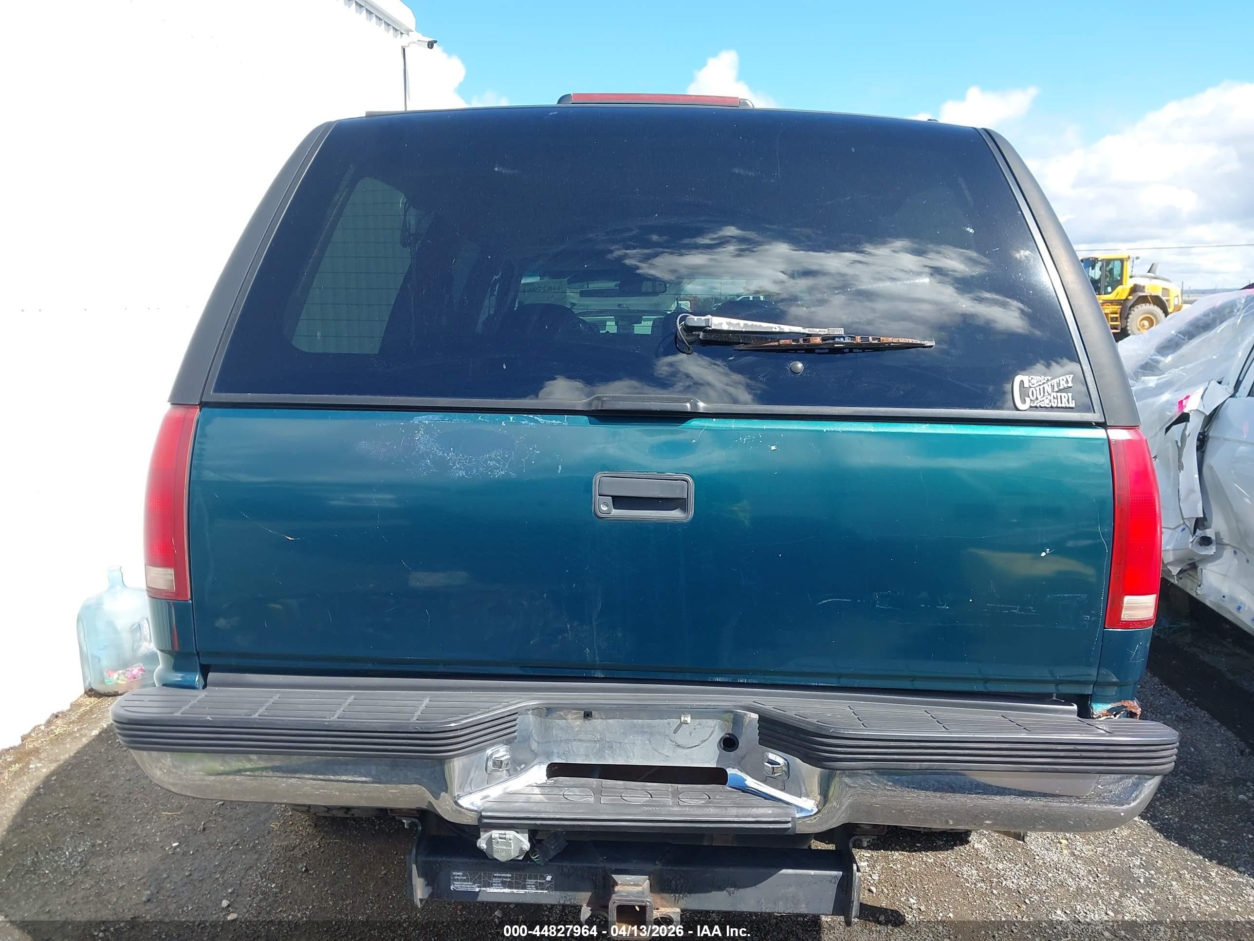 1996 Chevrolet Suburban C1500 Green vin: 3GNEC16R6TG169844