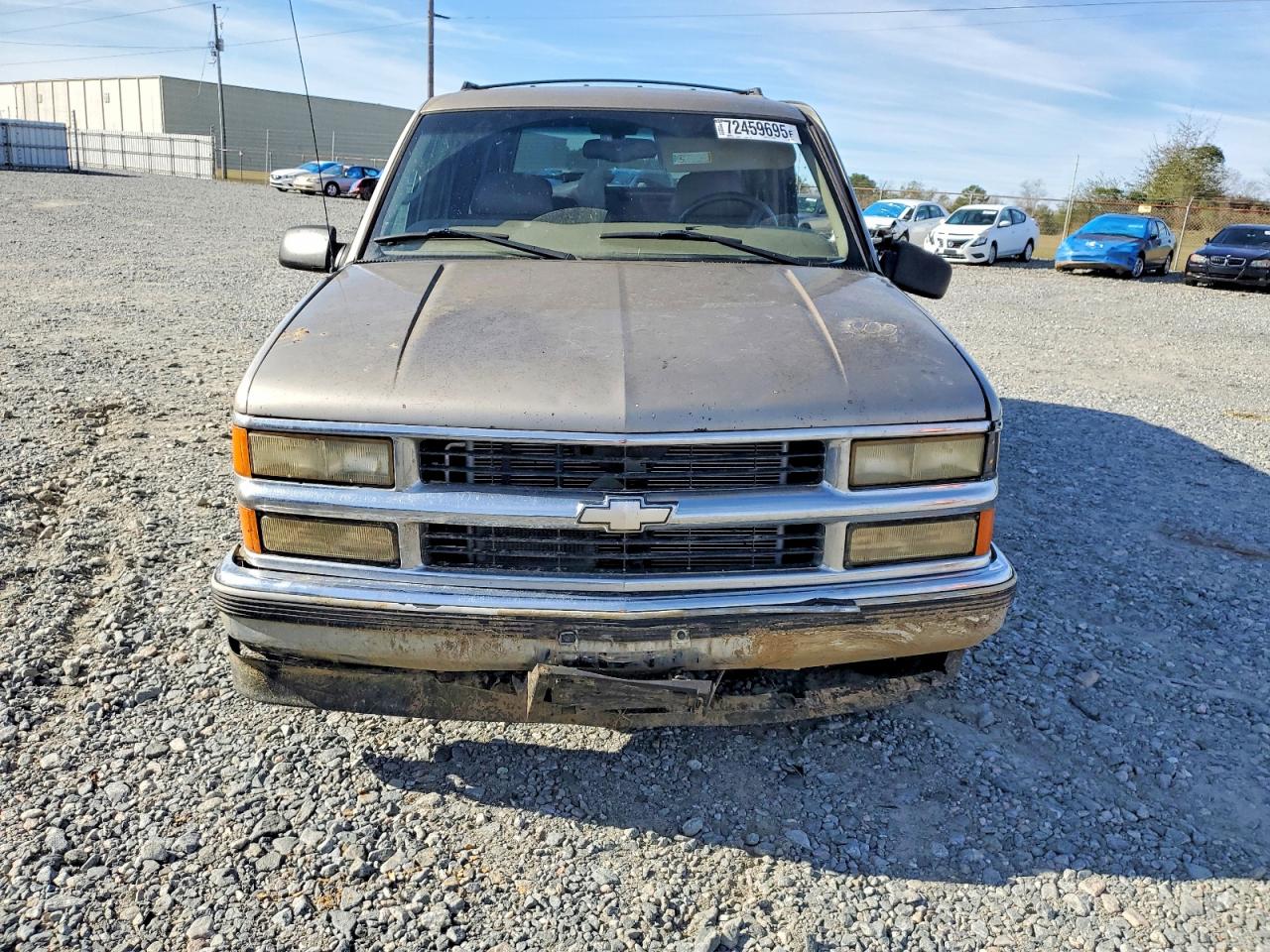 1999 Chevrolet Suburban C1500 Tan vin: 3GNEC16R6XG121136