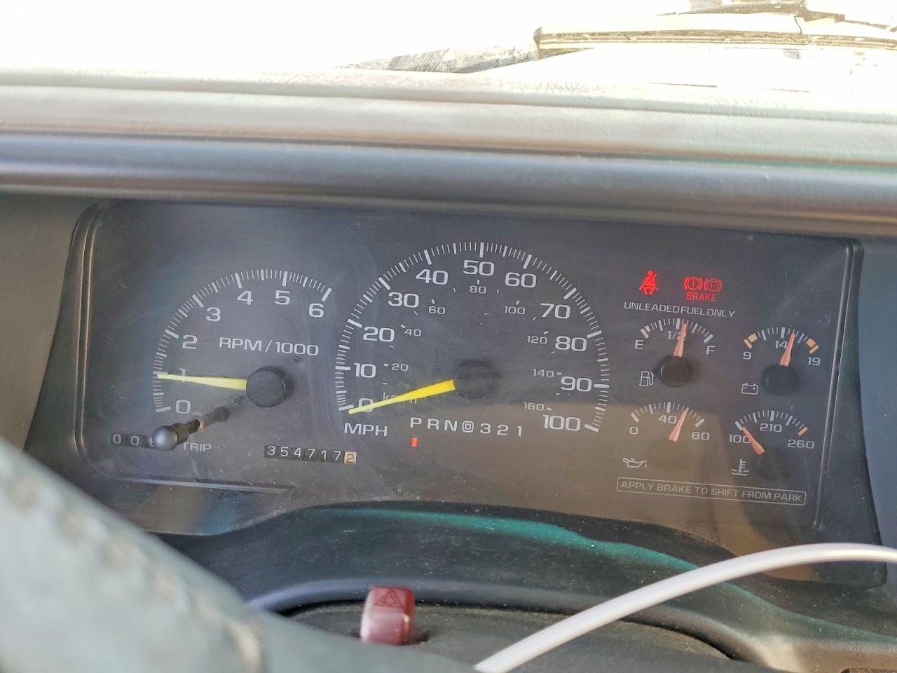 1999 Chevrolet Suburban C1500 Tan vin: 3GNEC16R6XG121136