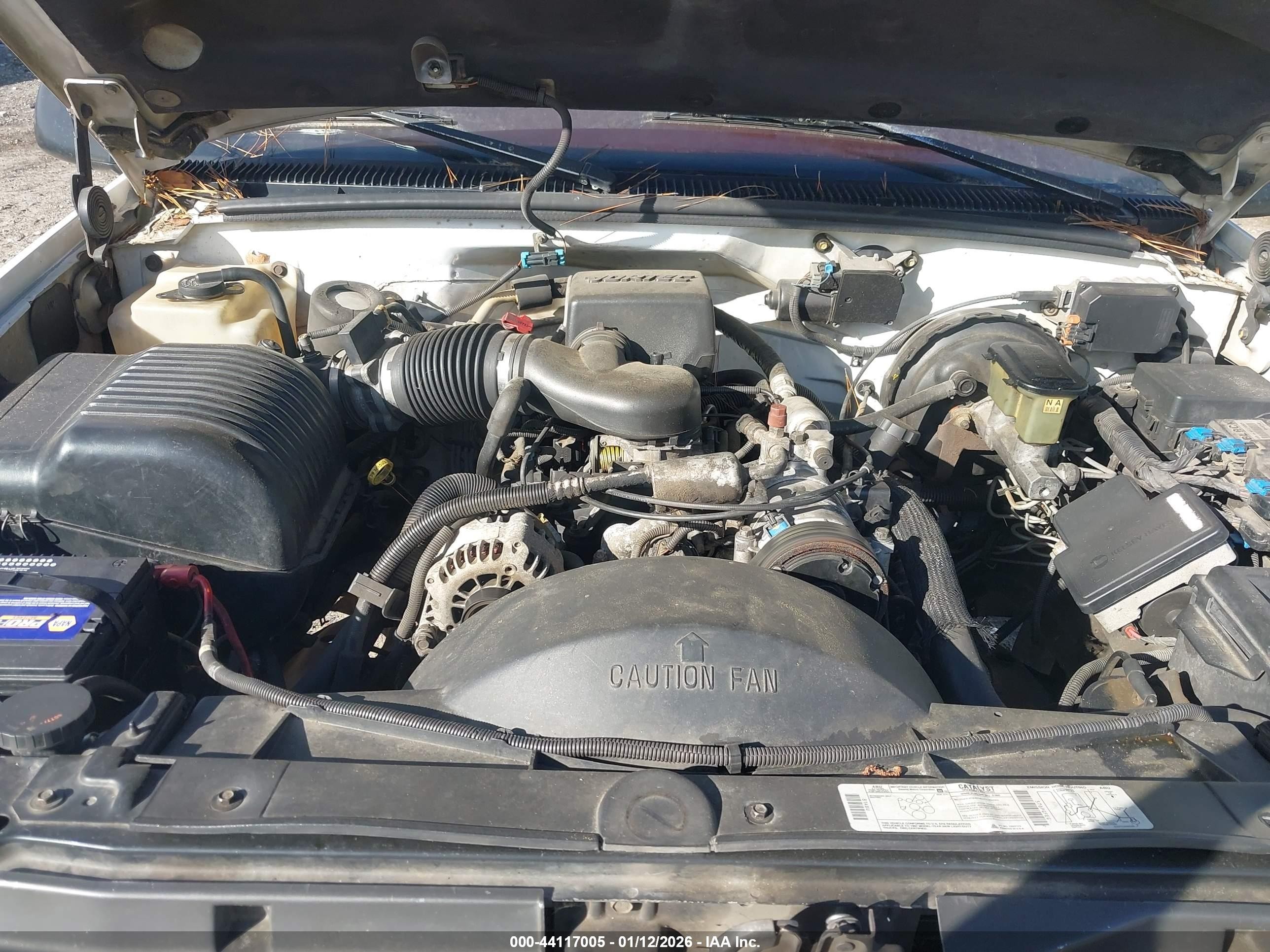 1997 Chevrolet Suburban 1500   White vin: 3GNEC16R7VG134376
