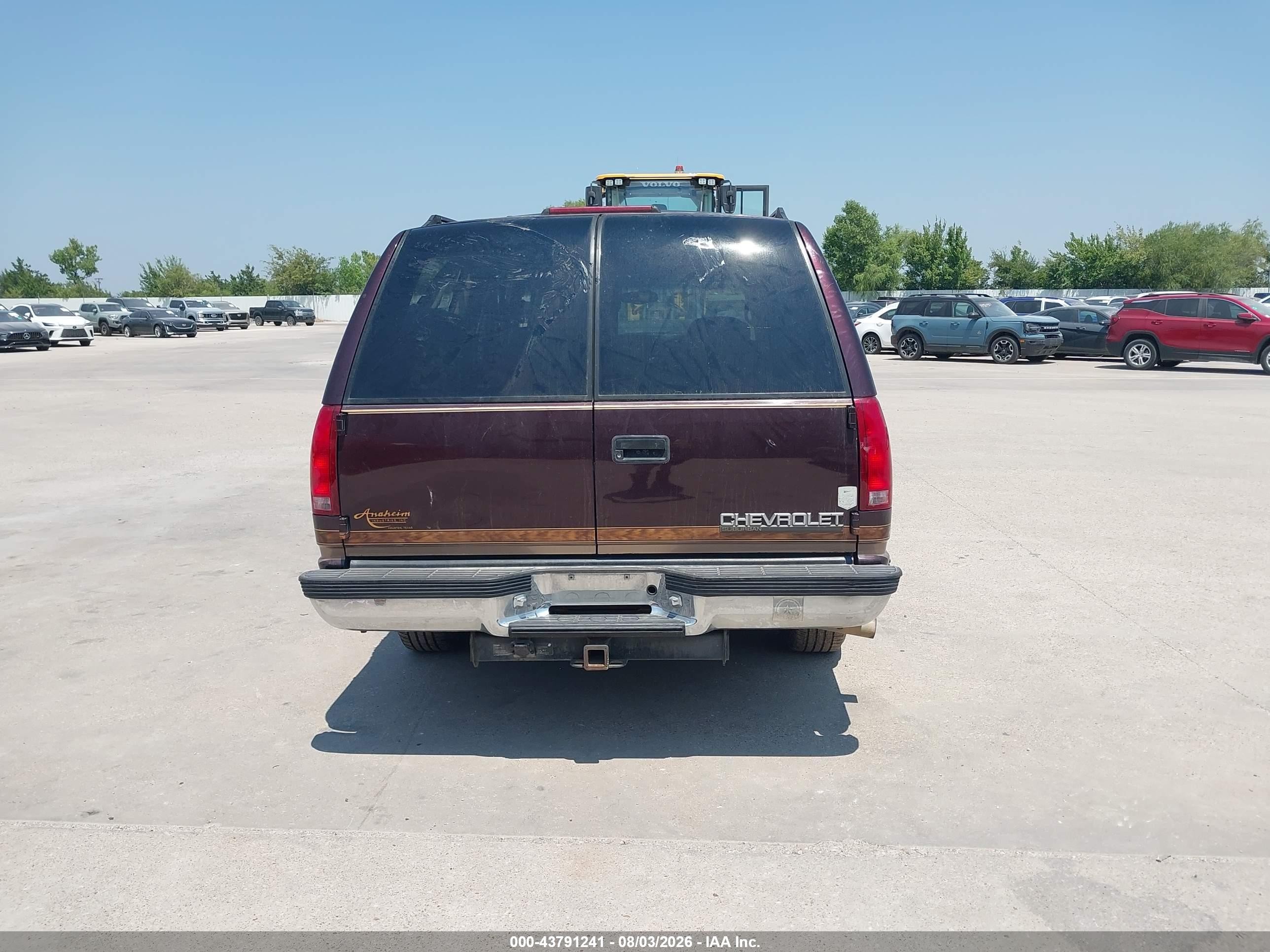 1997 Chevrolet Suburban 1500   Burgundy vin: 3GNEC16R7VG149539