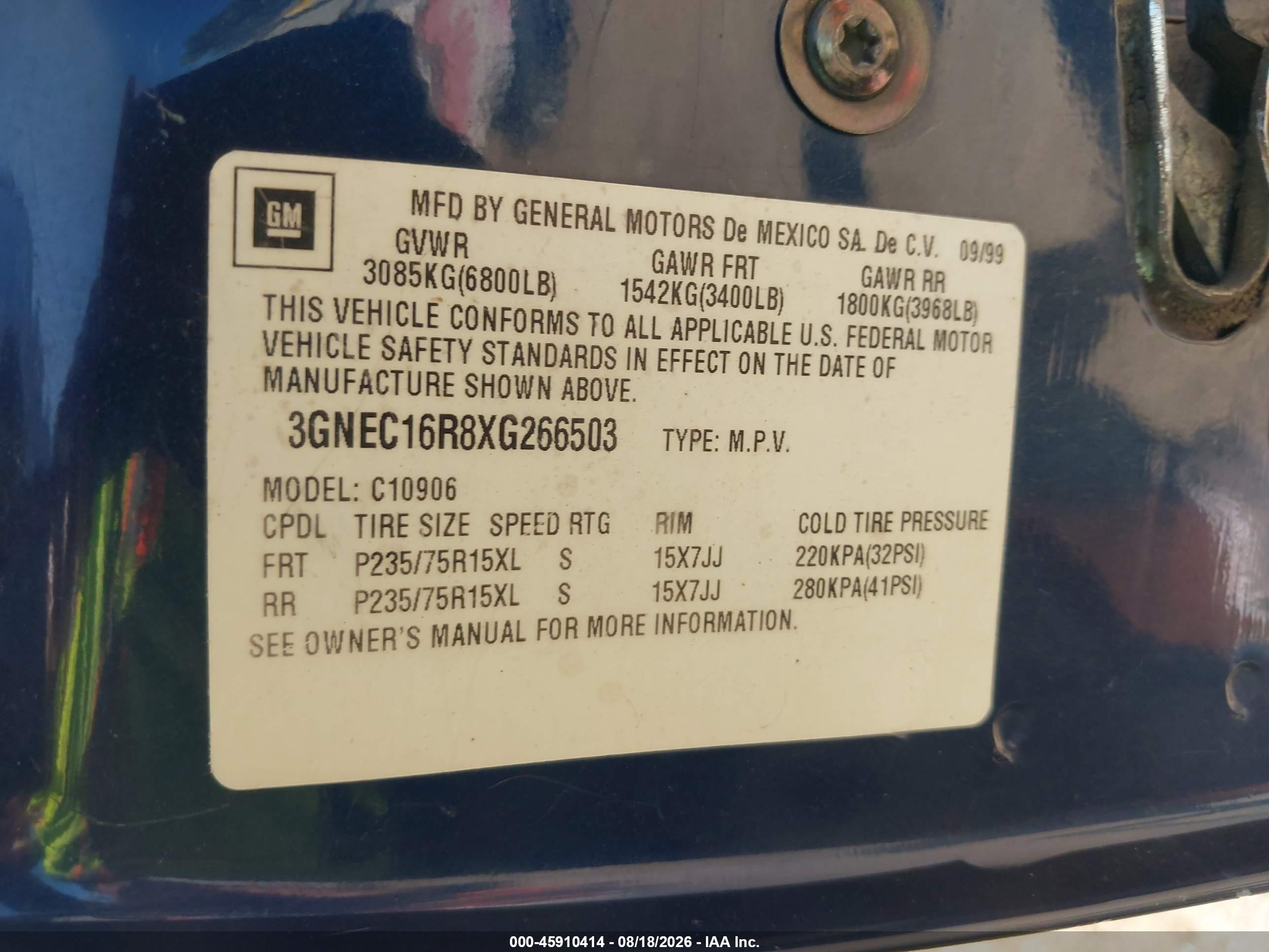 1999 Chevrolet Suburban Lt Синий vin: 3GNEC16R8XG266503