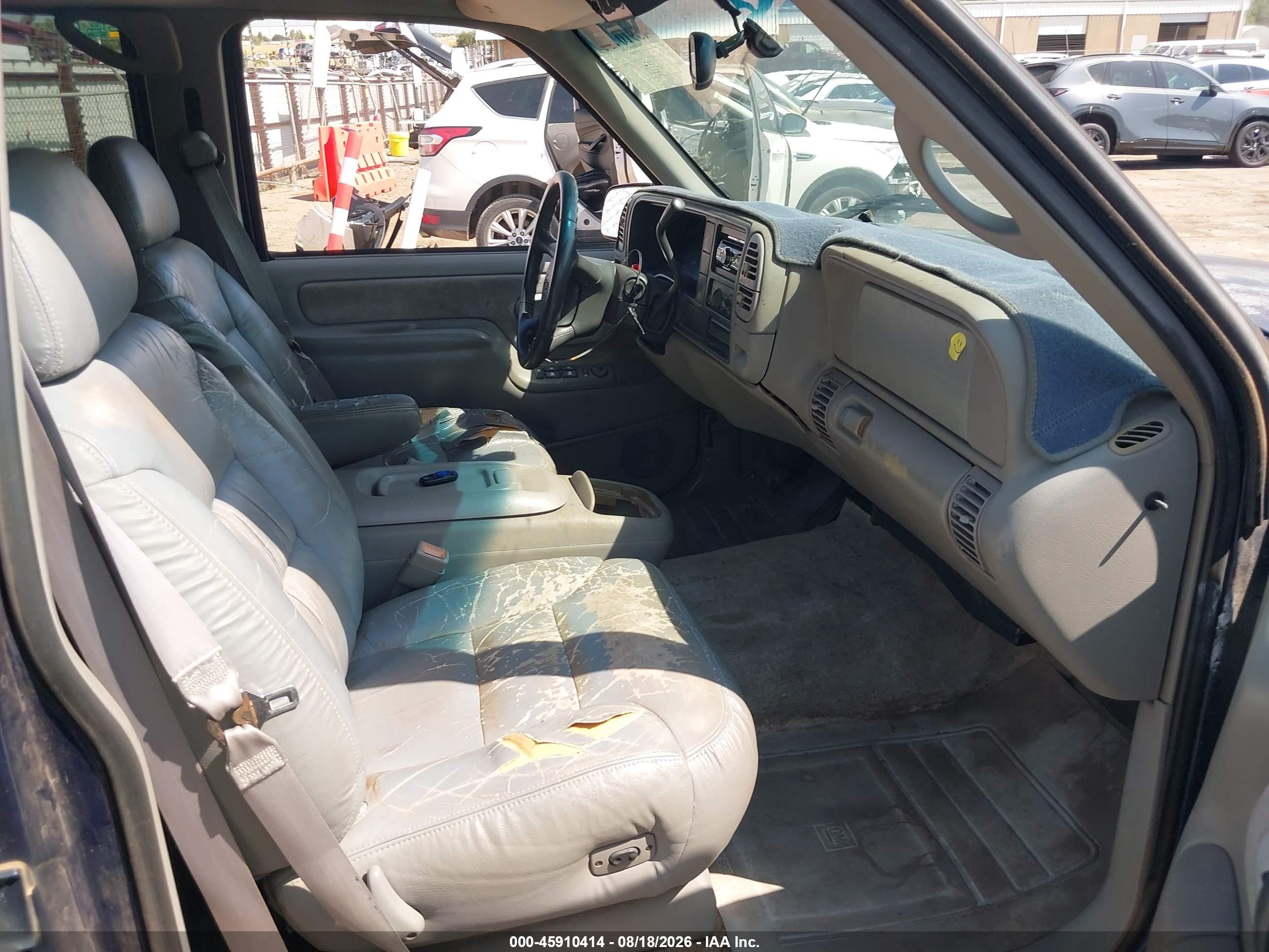 1999 Chevrolet Suburban Lt Синий vin: 3GNEC16R8XG266503
