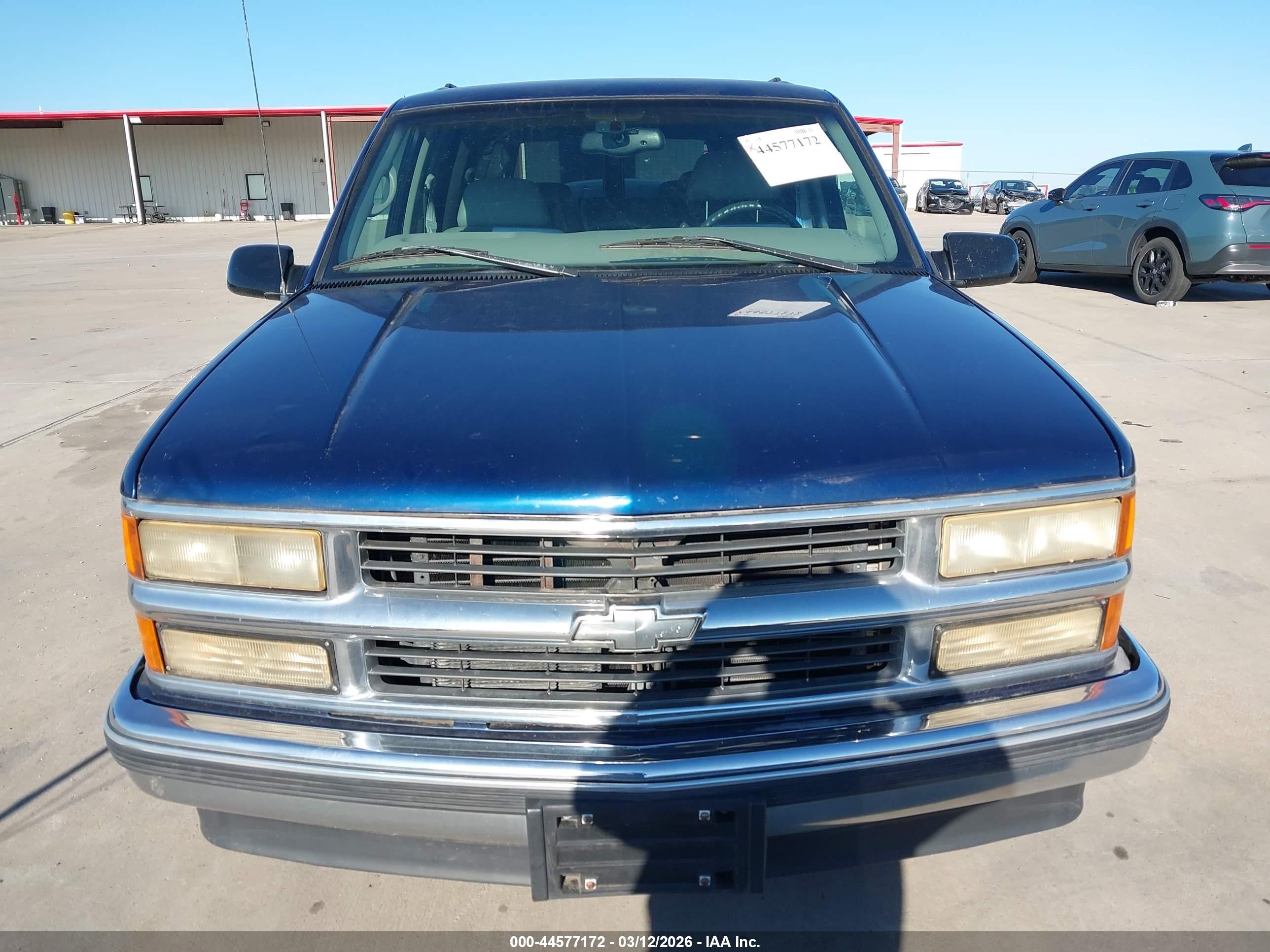 1997 Chevrolet Suburban 1500   Blue vin: 3GNEC16R9VG148439