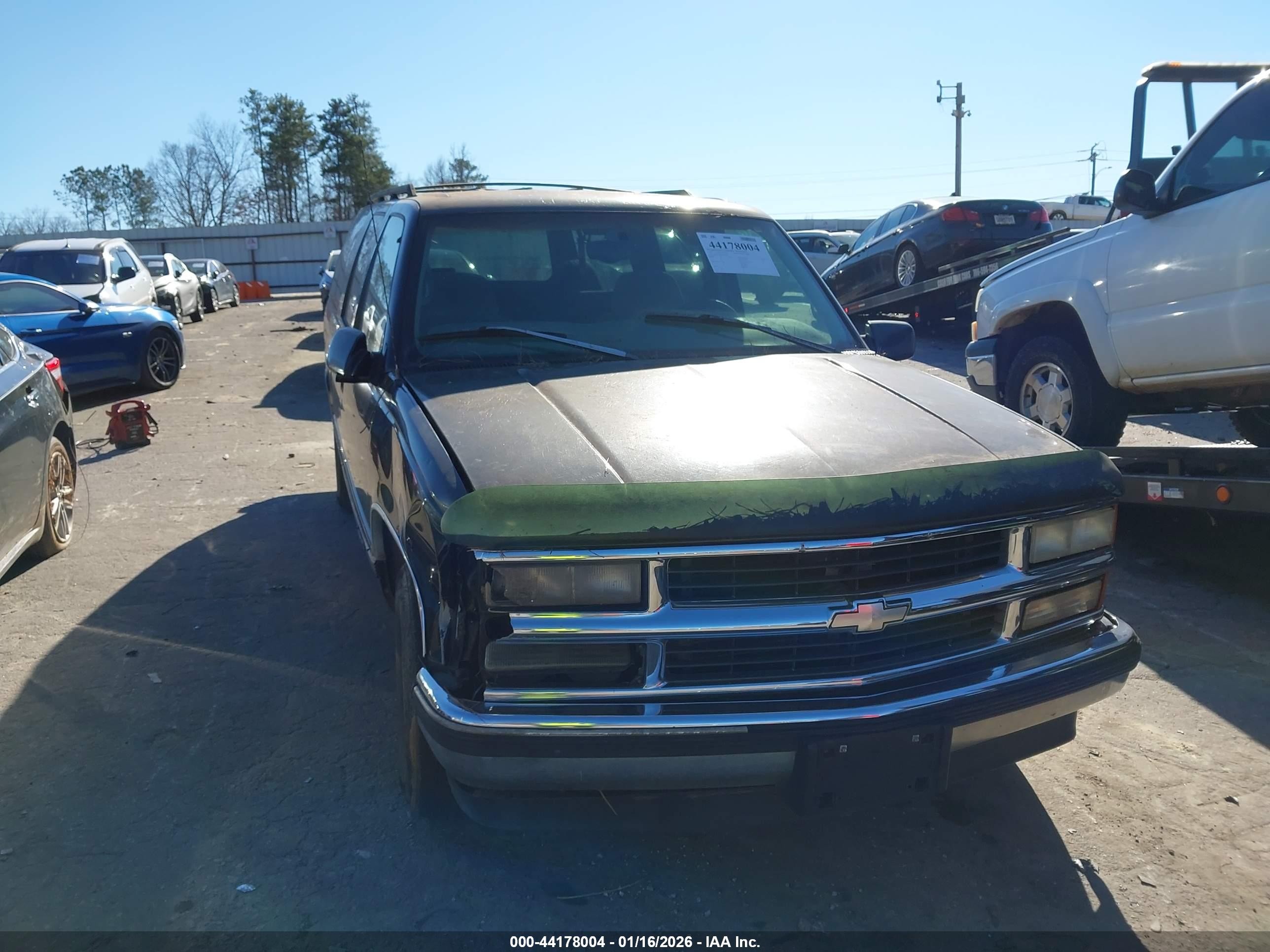 1997 Chevrolet Suburban 1500   Черный vin: 3GNEC16R9VG156508