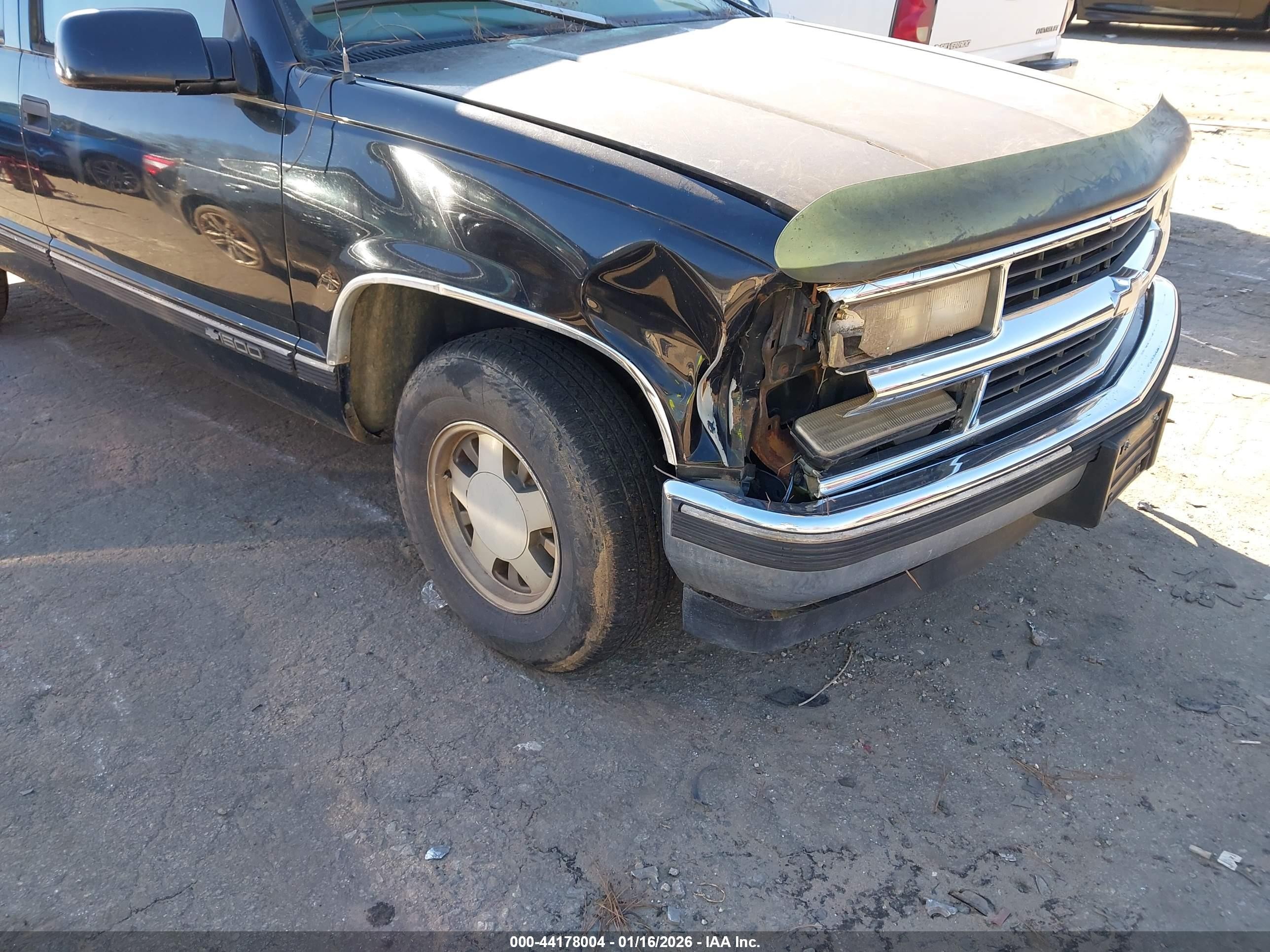 1997 Chevrolet Suburban 1500   Черный vin: 3GNEC16R9VG156508