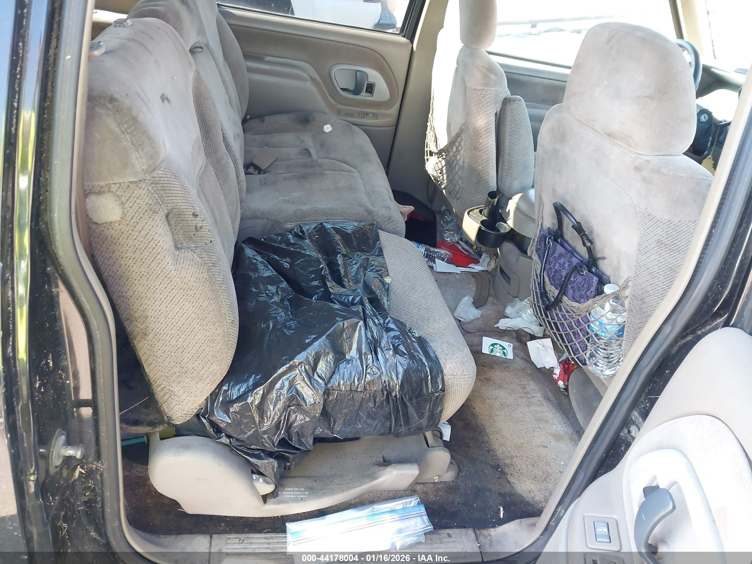1997 Chevrolet Suburban 1500   Черный vin: 3GNEC16R9VG156508