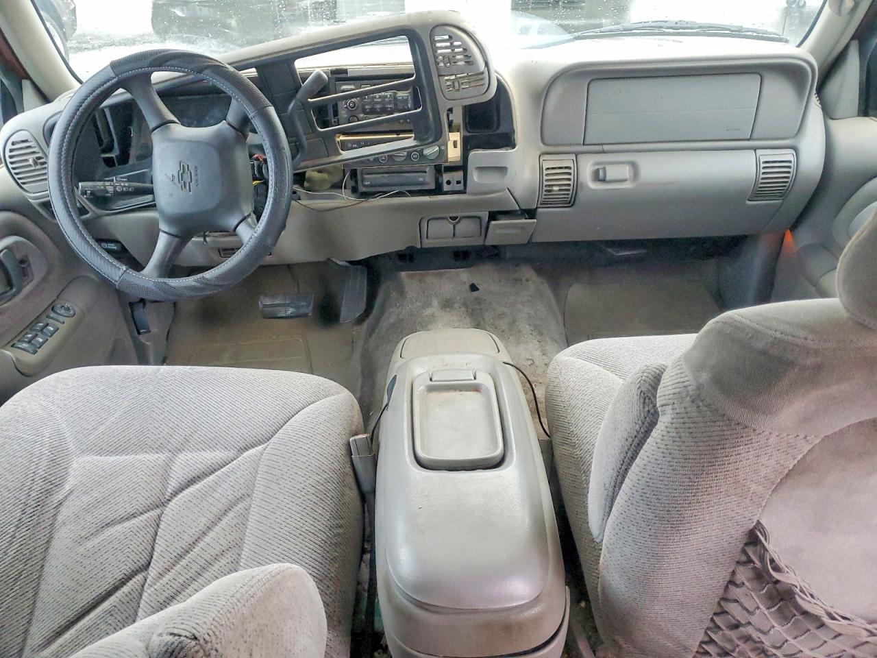 1998 Chevrolet Suburban C1500 Burgundy vin: 3GNEC16R9WG108914