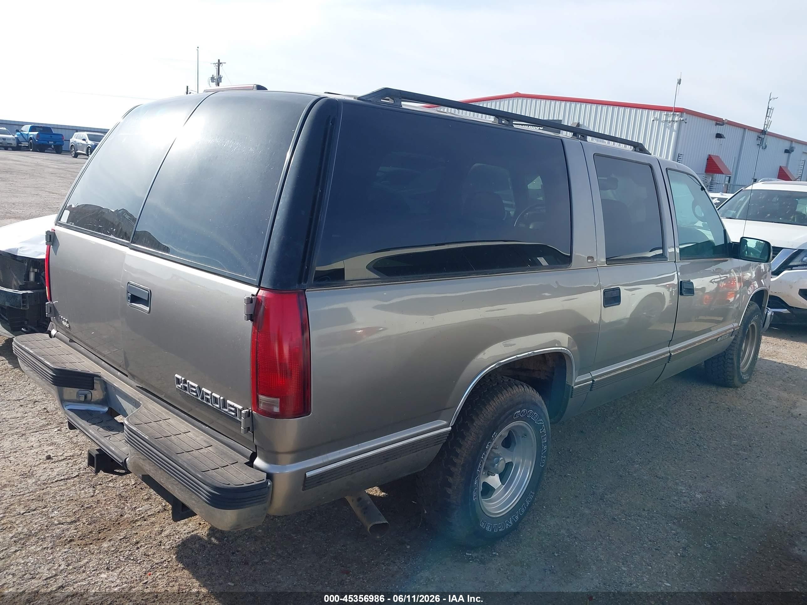 1999 Chevrolet Suburban 1500 Lt Pewter vin: 3GNEC16RXXG123472