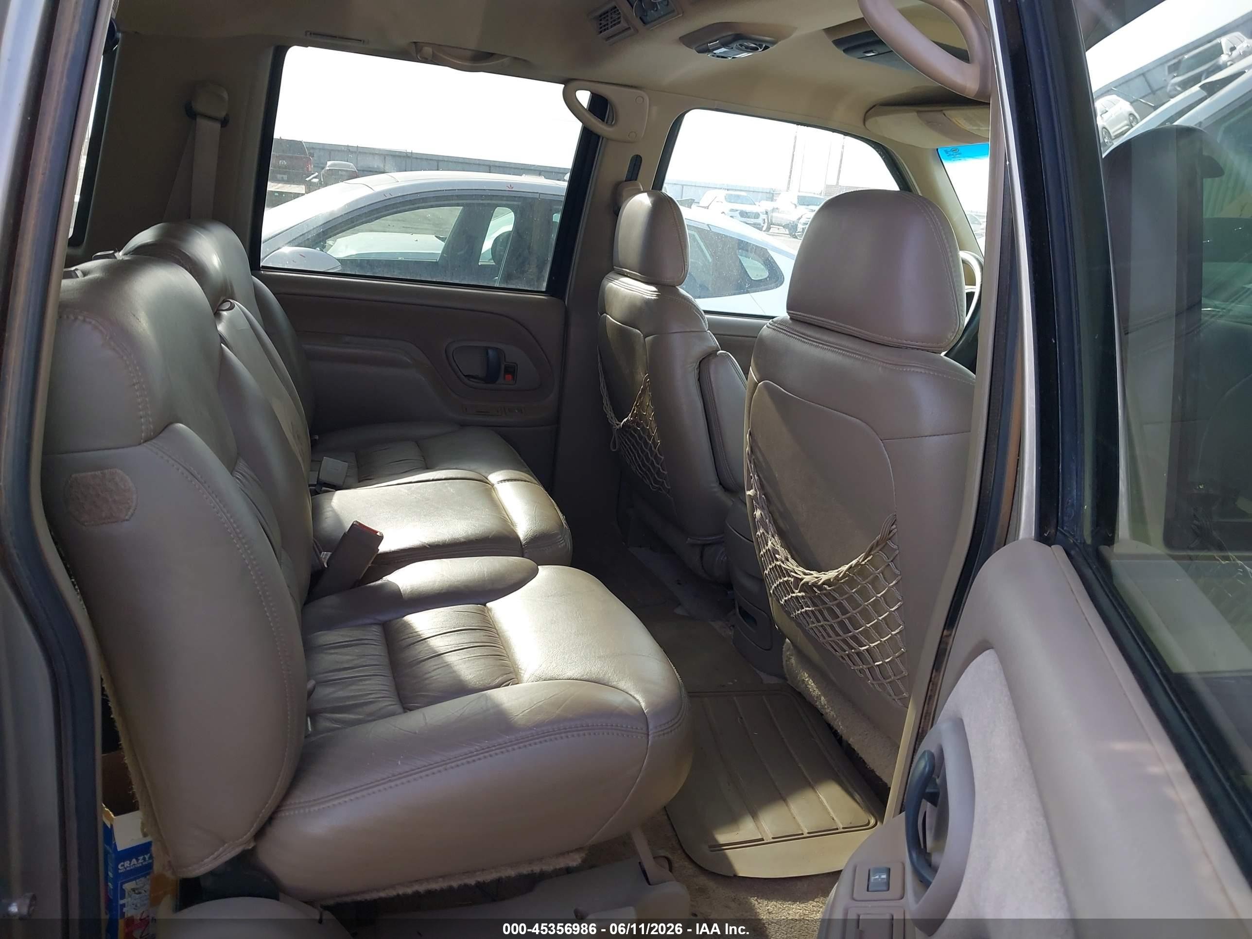 1999 Chevrolet Suburban 1500 Lt Pewter vin: 3GNEC16RXXG123472