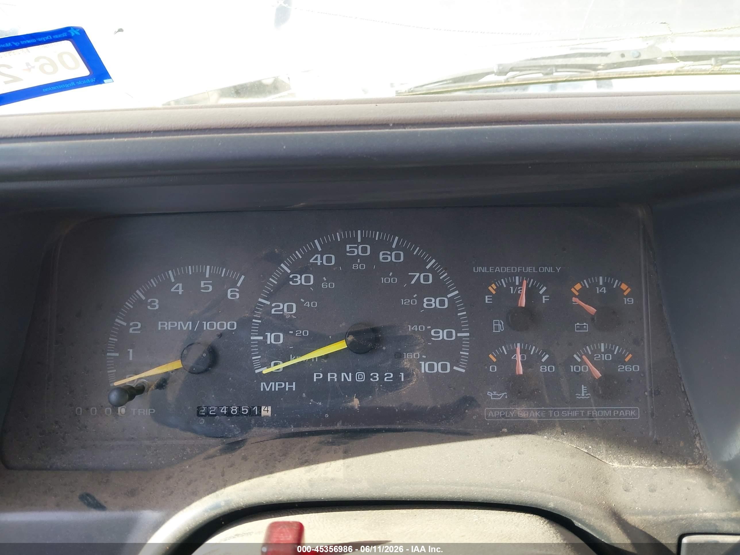 1999 Chevrolet Suburban 1500 Lt Pewter vin: 3GNEC16RXXG123472