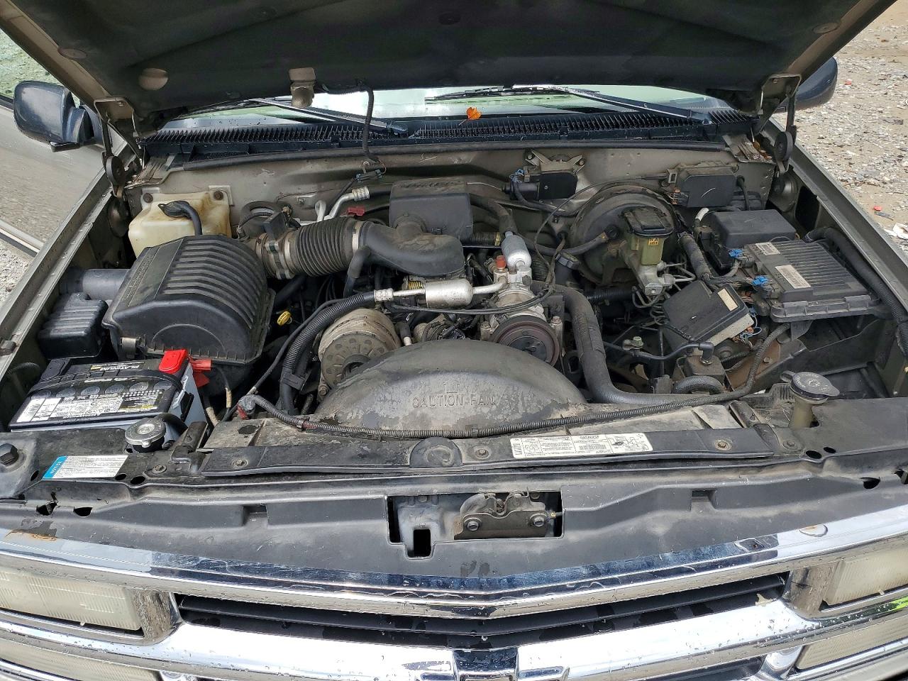 1999 Chevrolet Suburban C1500 Tan vin: 3GNEC16RXXG135718