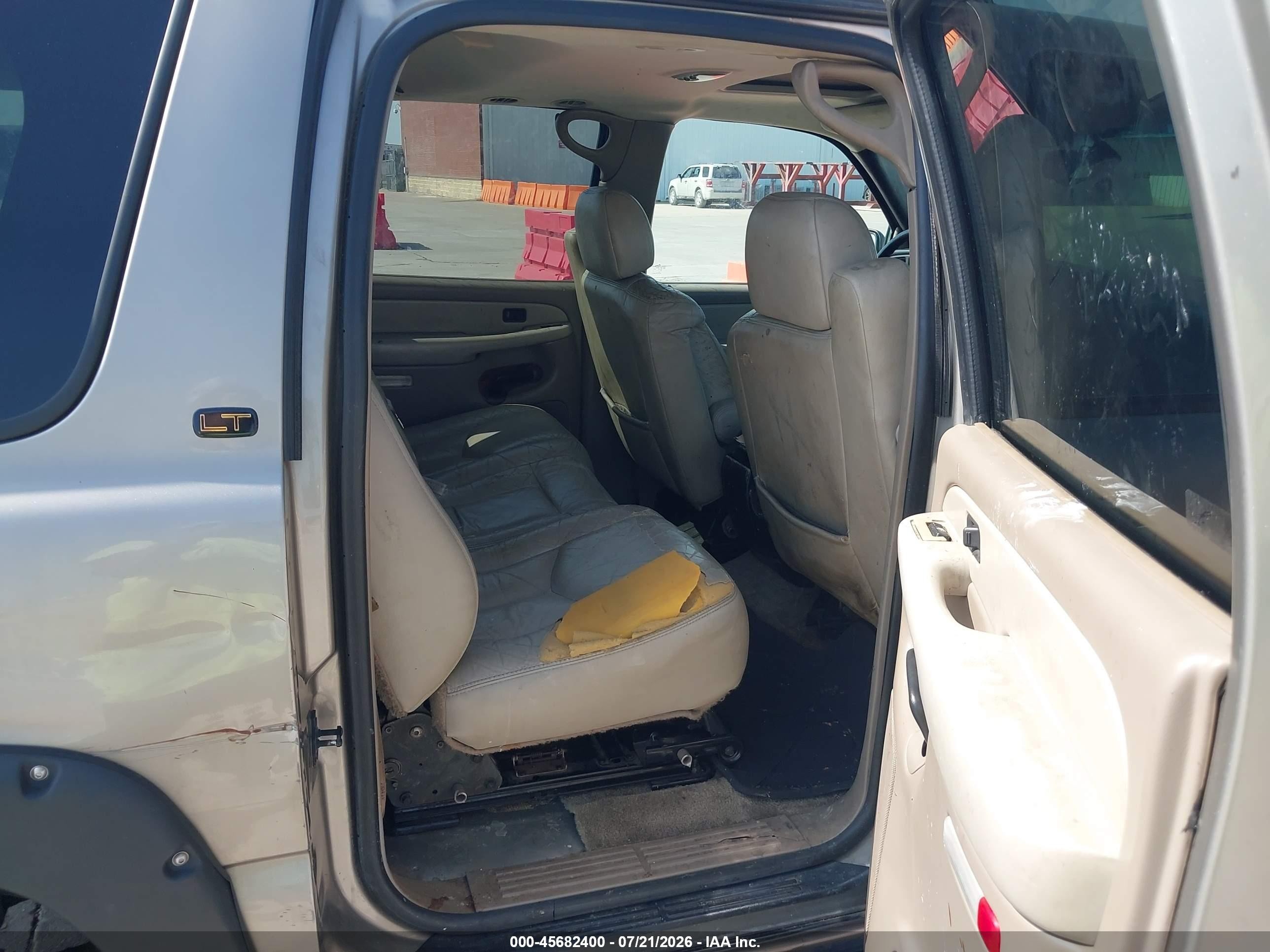 2001 Chevrolet Suburban 1500 Lt Золотой vin: 3GNEC16T01G103198
