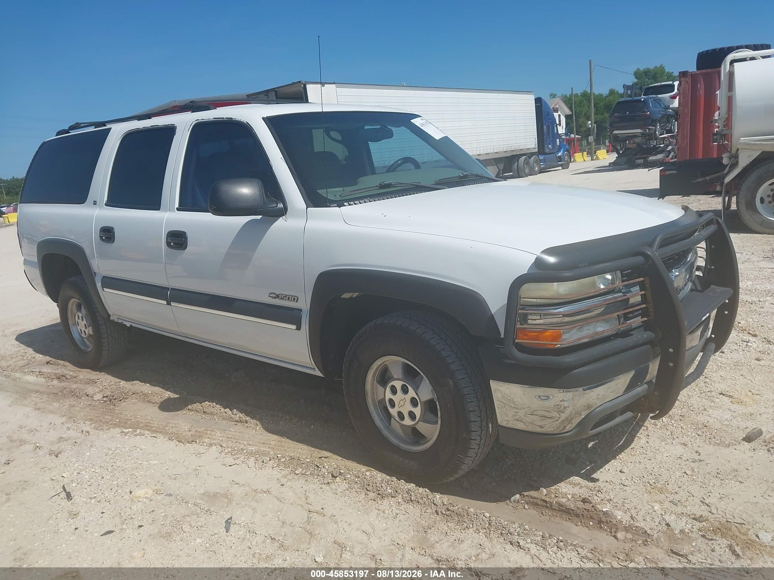2001 Chevrolet Suburban 1500 Ls Белый vin: 3GNEC16T11G120429