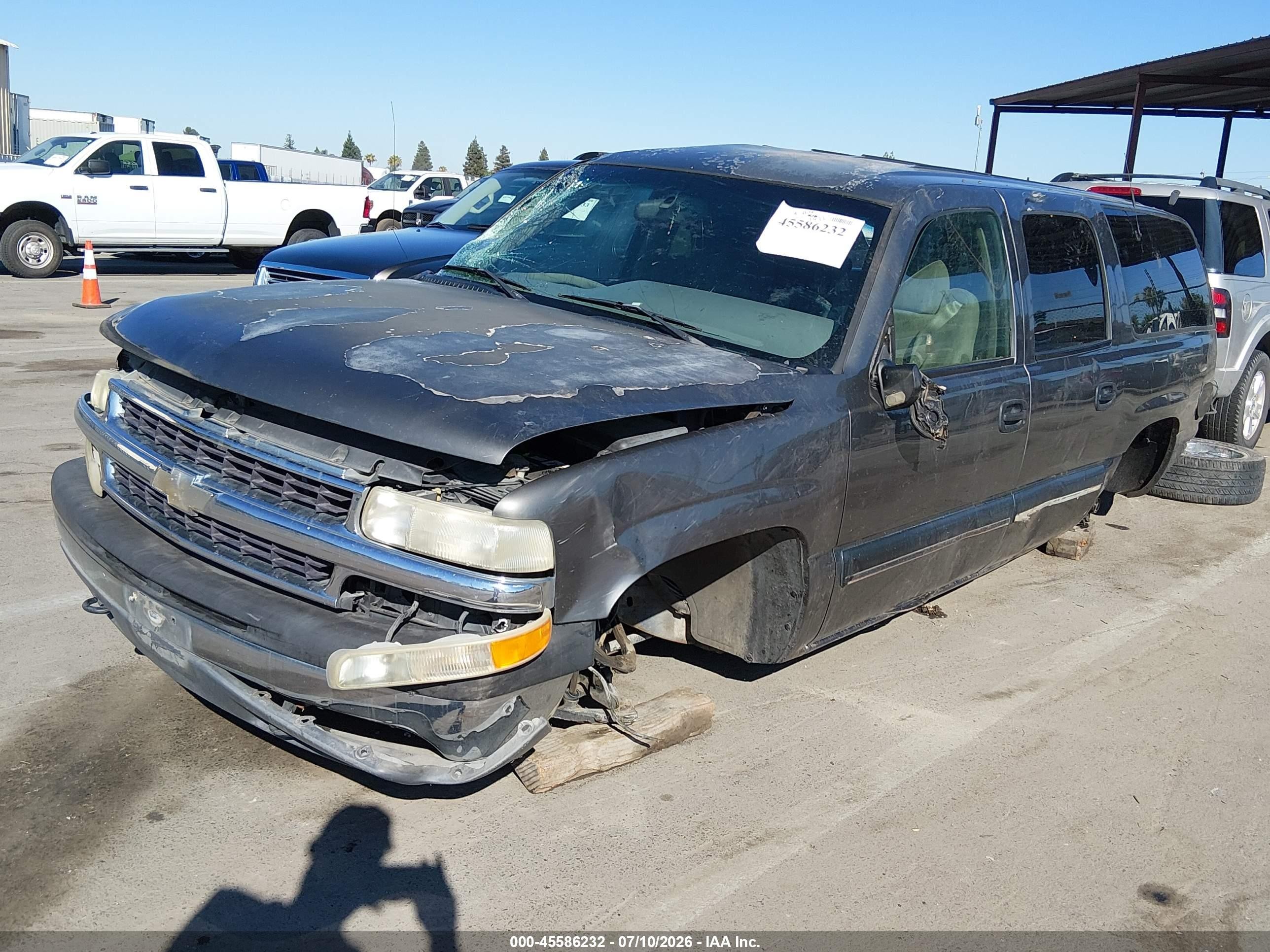 2001 Chevrolet Suburban 1500 Ls Gray vin: 3GNEC16T11G137604