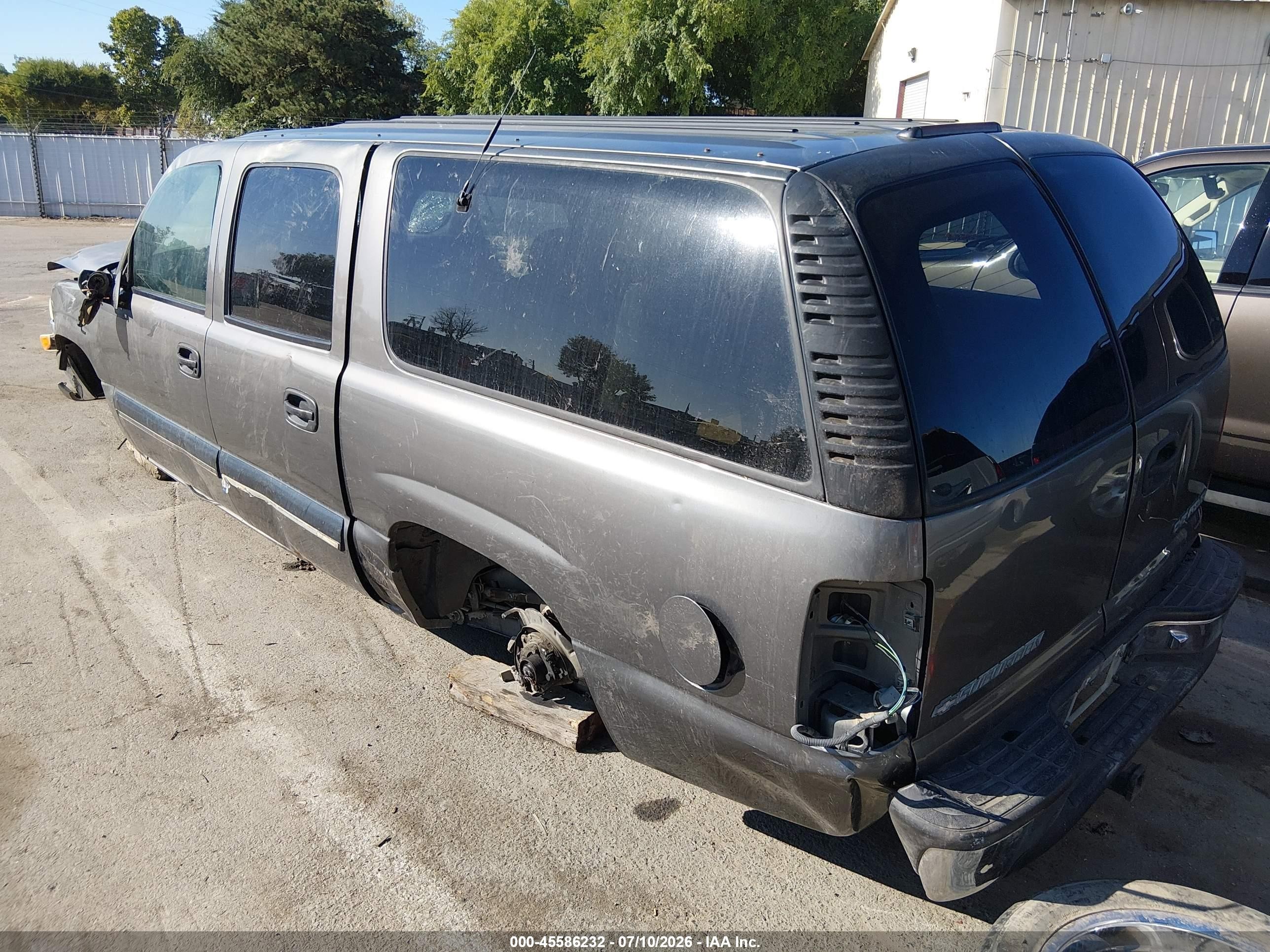 2001 Chevrolet Suburban 1500 Ls Gray vin: 3GNEC16T11G137604