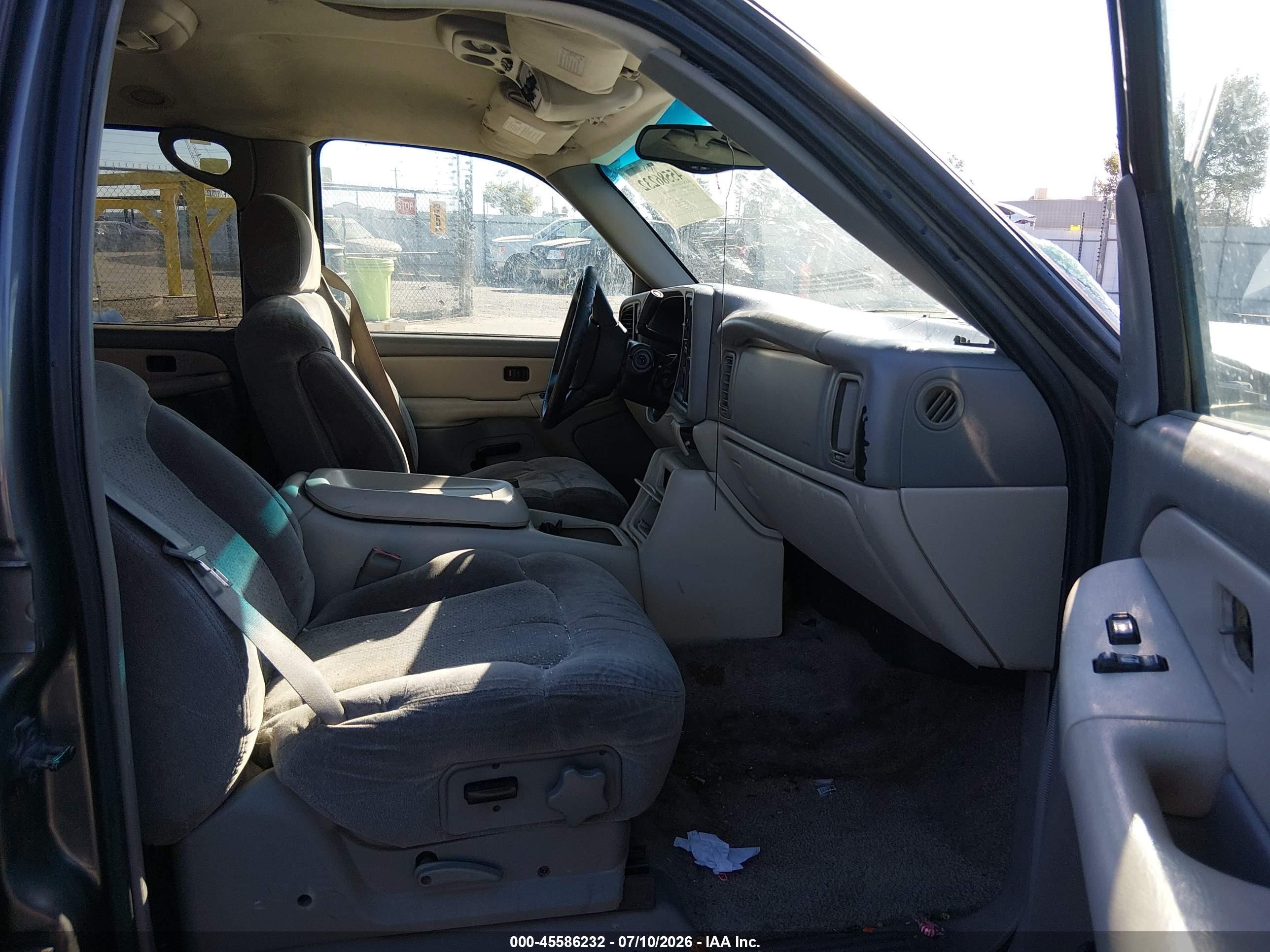2001 Chevrolet Suburban 1500 Ls Gray vin: 3GNEC16T11G137604