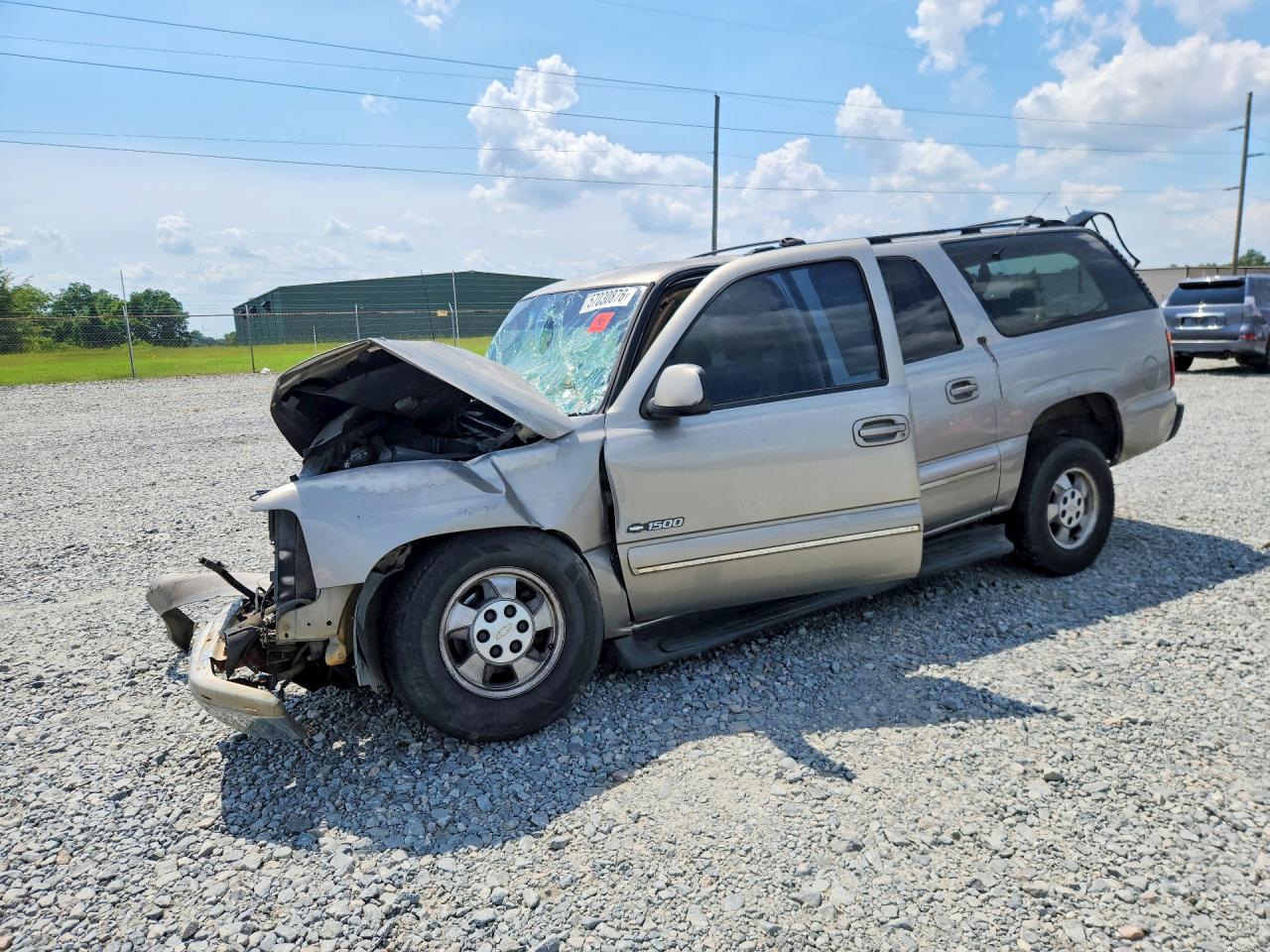2000 Chevrolet Suburban C1500 Серебряный vin: 3GNEC16T1YG139959