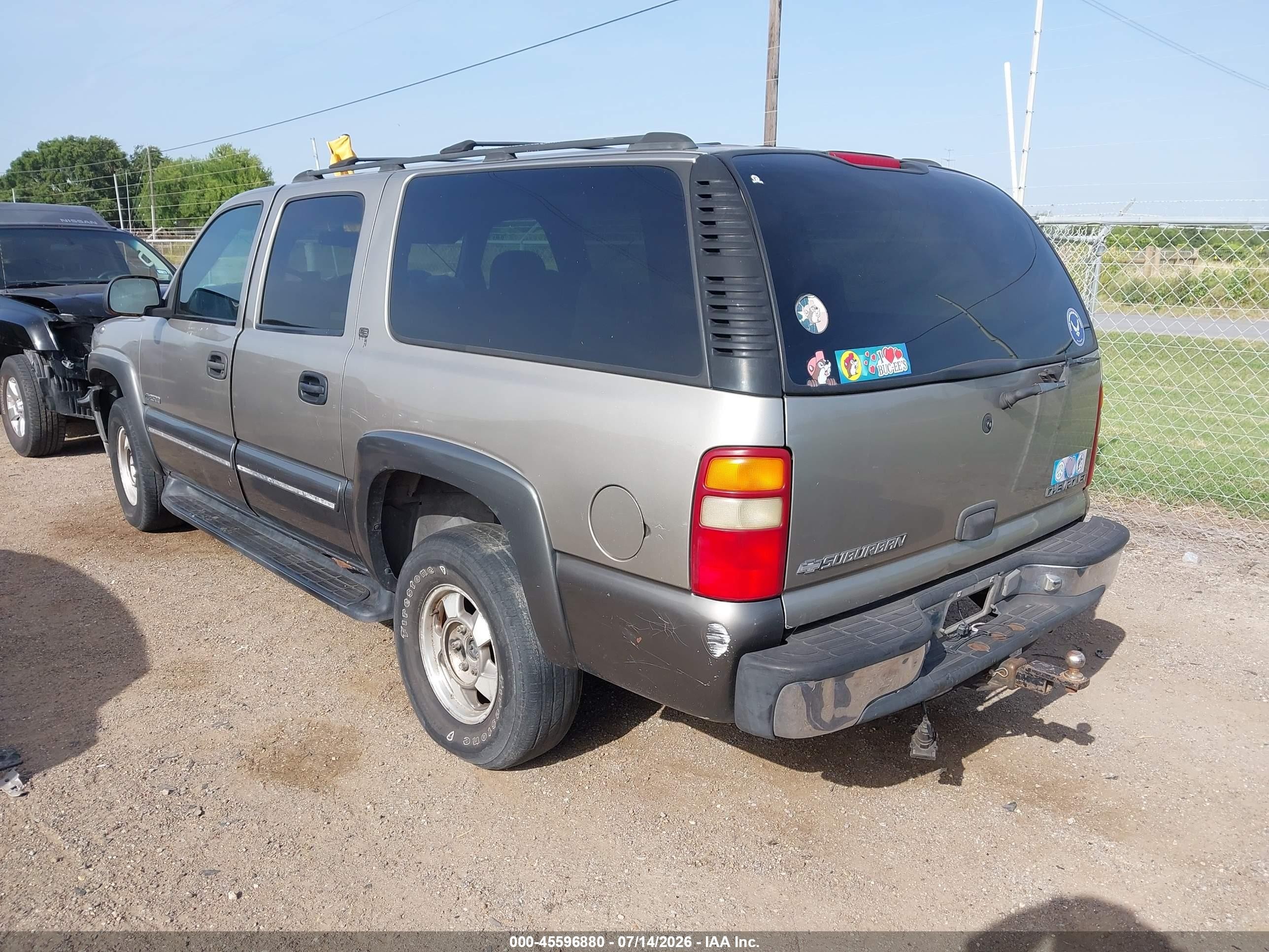 2000 Chevrolet Suburban 1500 Ls Золотой vin: 3GNEC16T1YG186179