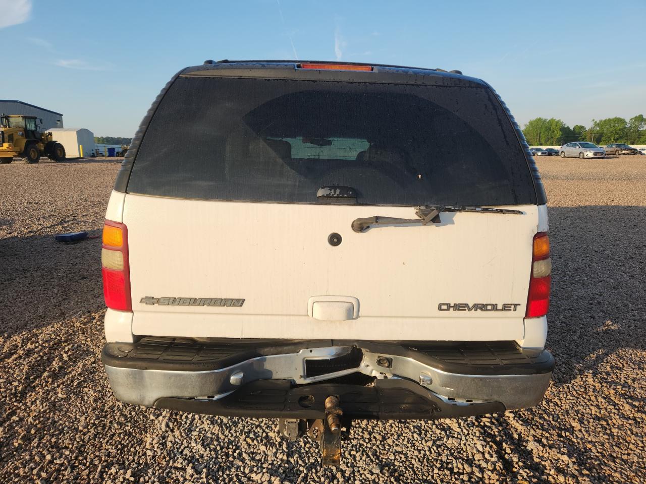 2001 Chevrolet Suburban C1500 White vin: 3GNEC16T41G110073