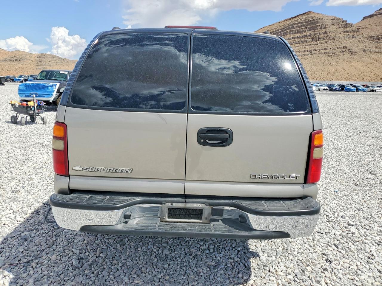 2003 Chevrolet Suburban C1500 Tan vin: 3GNEC16T43G113848