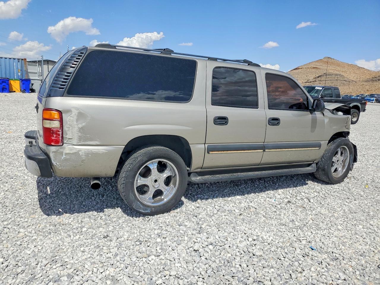 2003 Chevrolet Suburban C1500 Tan vin: 3GNEC16T43G113848